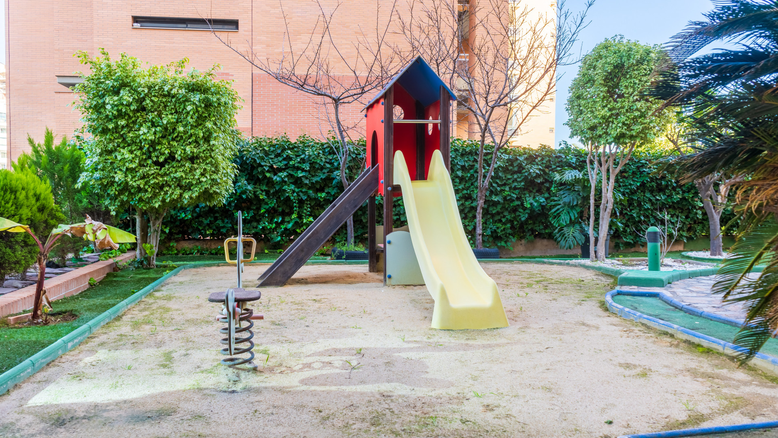 photo of Villa or house on Carrer Xaloc, 8, 03570 La Vila Joiosa, Alicante, Spain