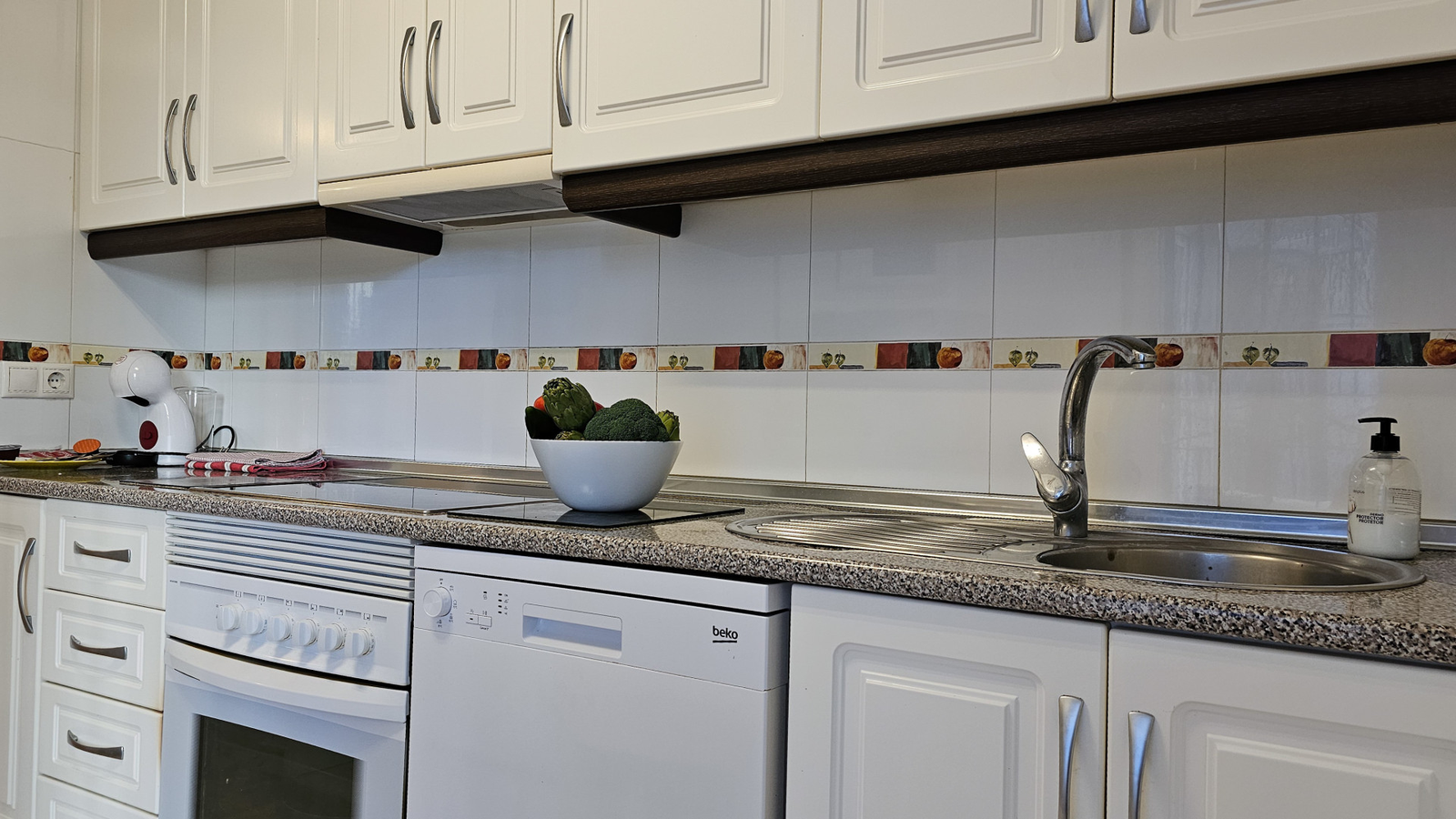 photo of Villa or house on Plaça Torres Pp 11, 51, 03570 La Vila Joiosa, Alicante, Spain