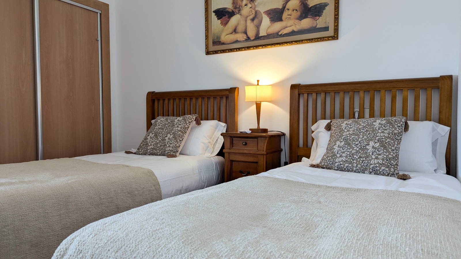 photo of Apartments on C/ L'Alfas del Pi, 8, 03502 Benidorm, Alicante, Spain