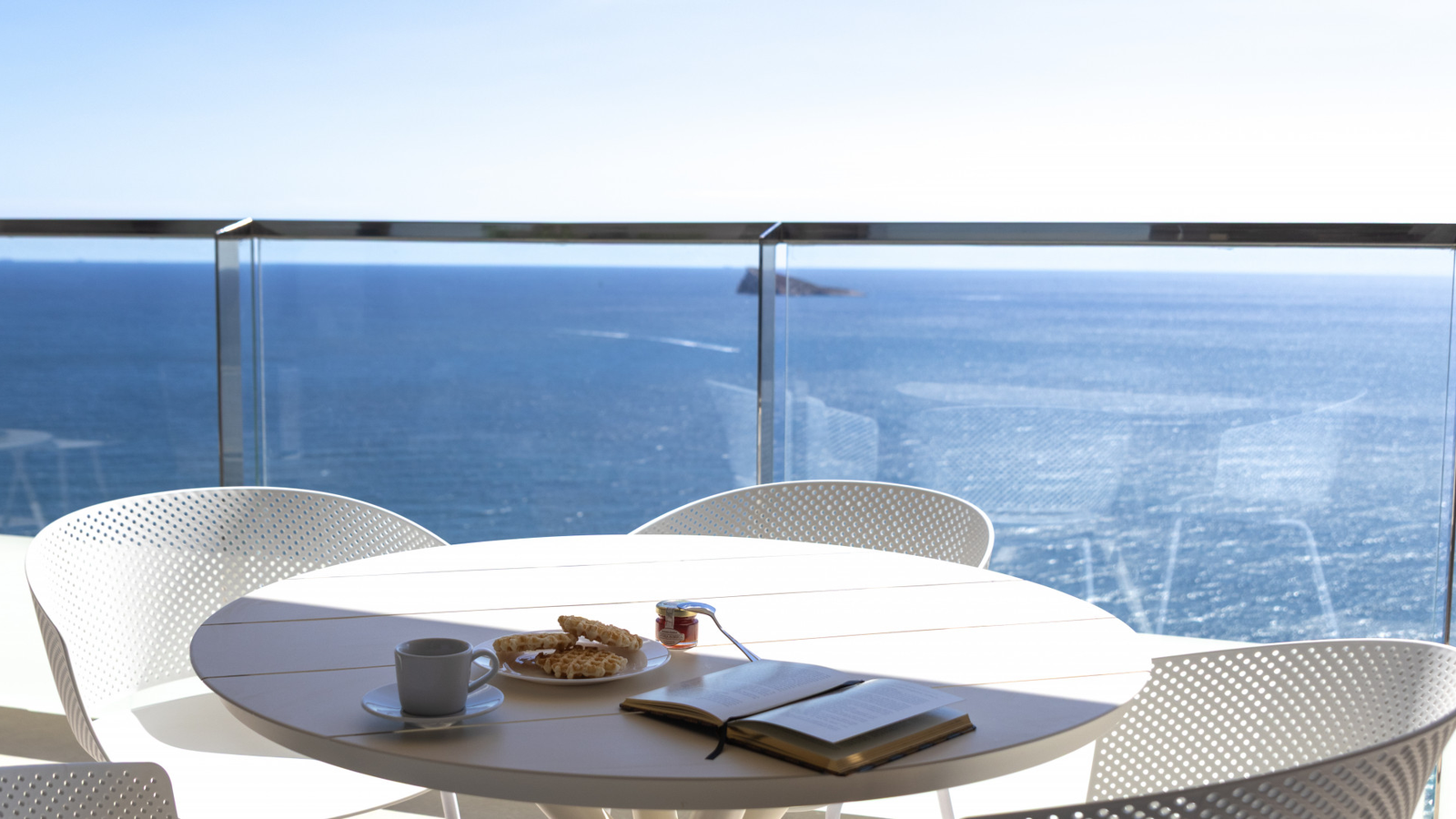 photo of Apartments on C. Brasil, 1, 03502 Benidorm, Alicante, Spain