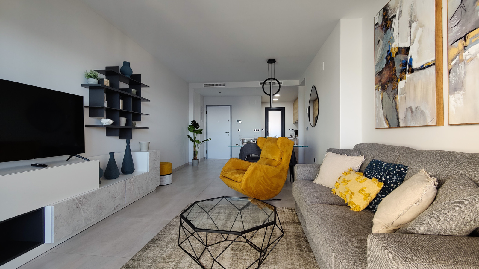 photo of Apartments on Av. de Uruguay, 1, 03502 Benidorm, Alicante, Spain