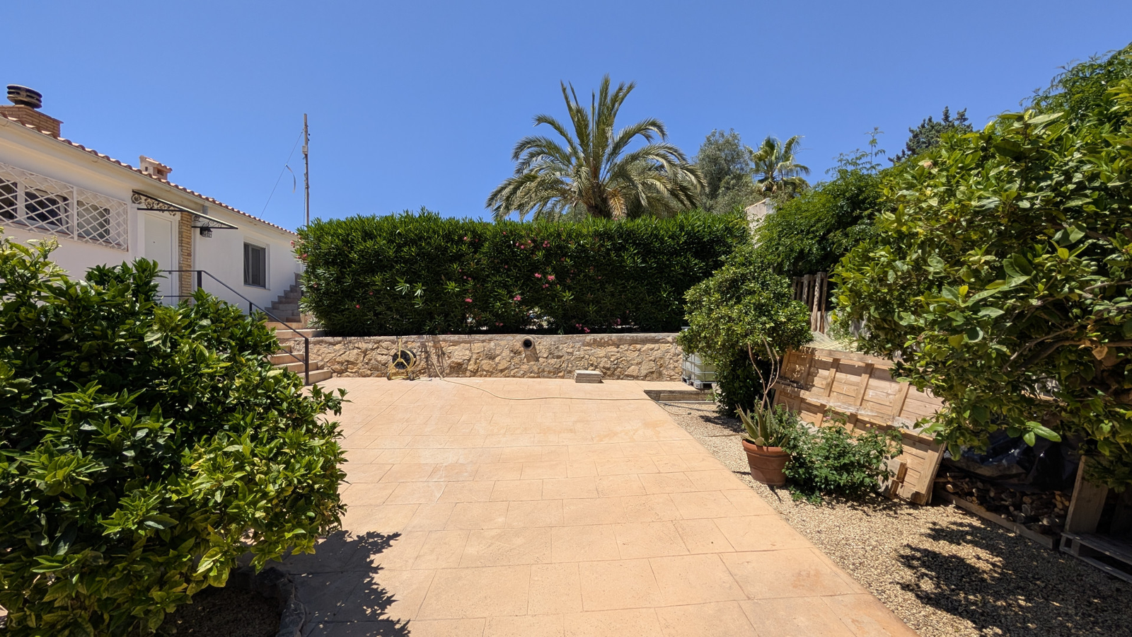 photo of Villa or house on Urb. Barrina Norte, 17, 03502 Benidorm, Alicante, Spain