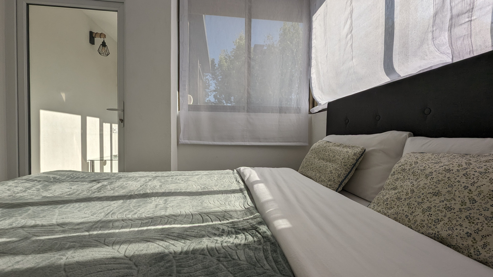 photo of Apartments on Av. del Mediterráneo, 7, 03503 Benidorm, Alicante, Spain
