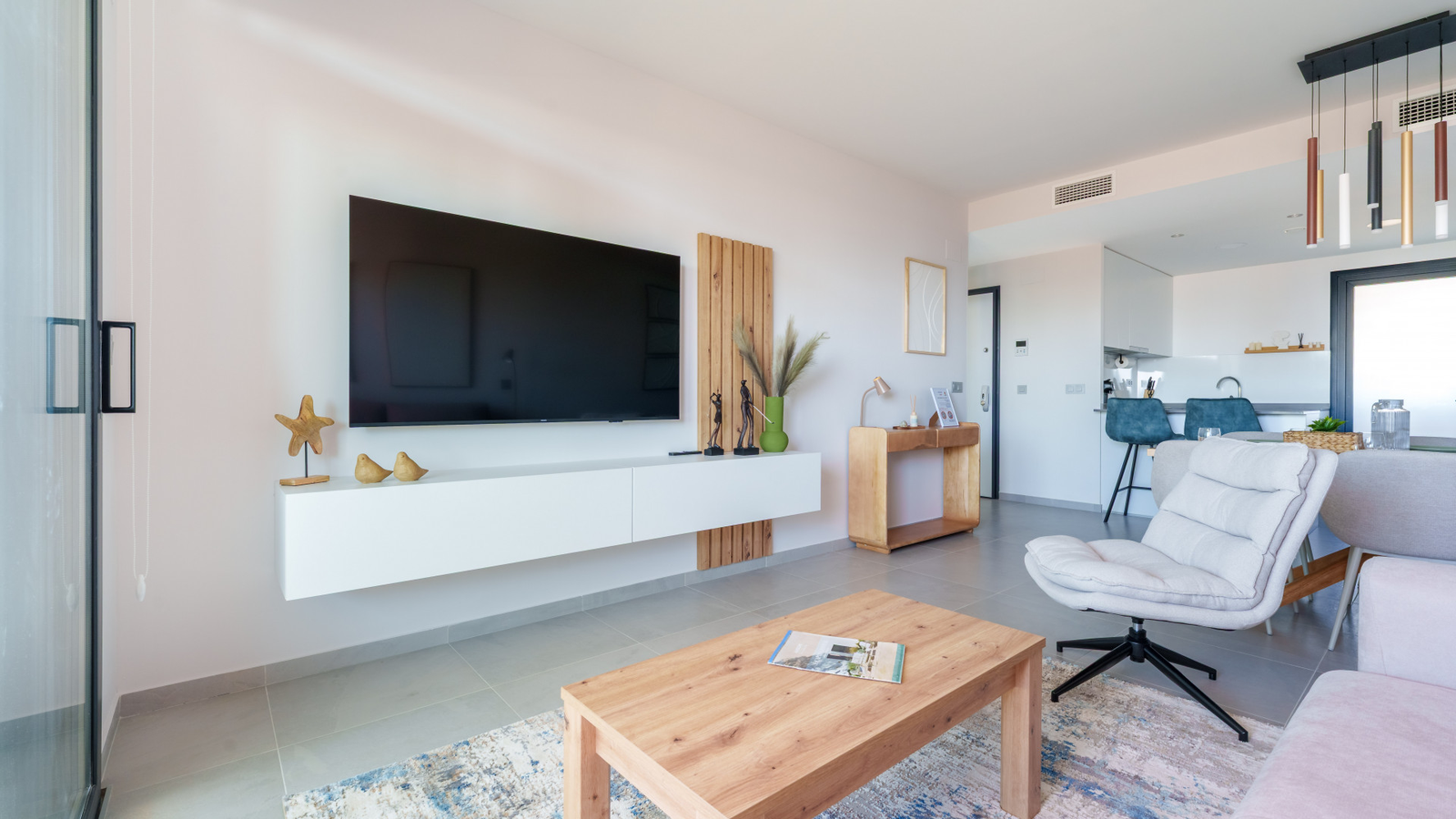 photo of Apartments on Calle Pdte. Adolfo Suárez, 14, 03502 Benidorm, Alicante, Spain