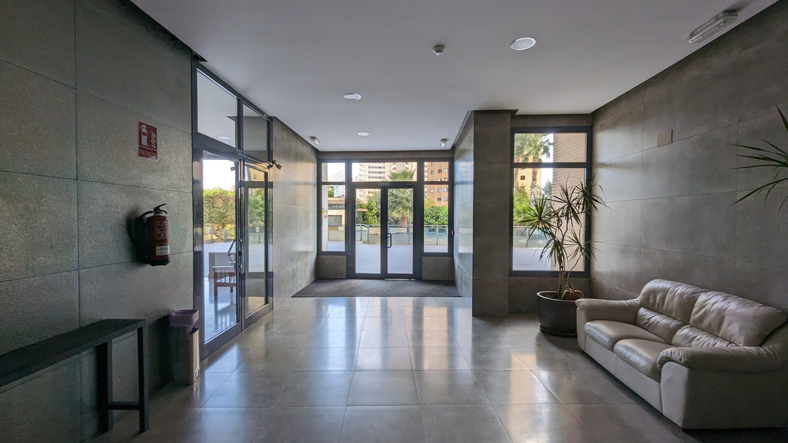photo of Apartments on Av. del Municipi, 14, 03502 Benidorm, Alicante, Spain