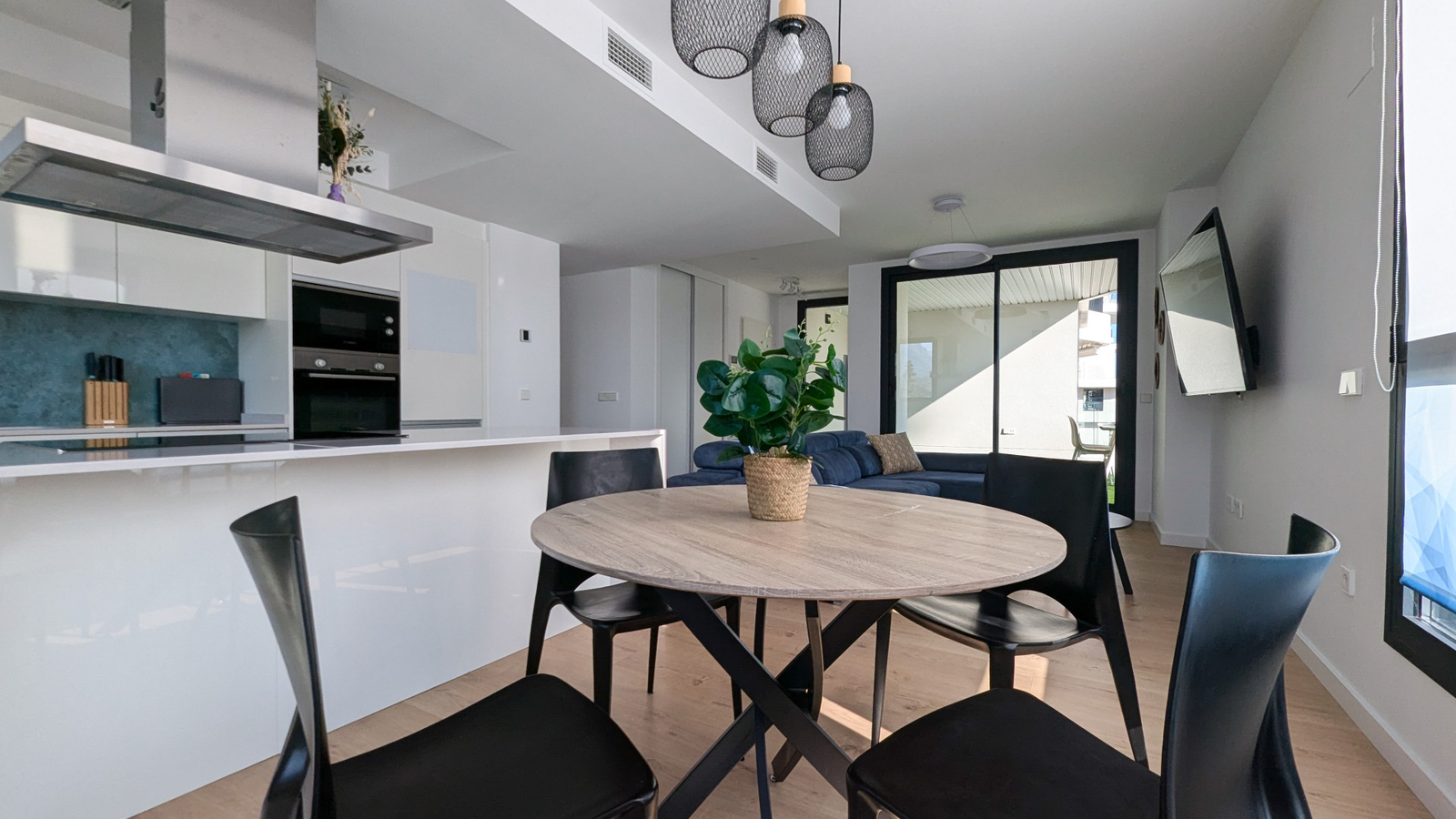 photo of Villa or house on C. Edeta, 3, 03570 Villajoyosa, Alicante, Spain