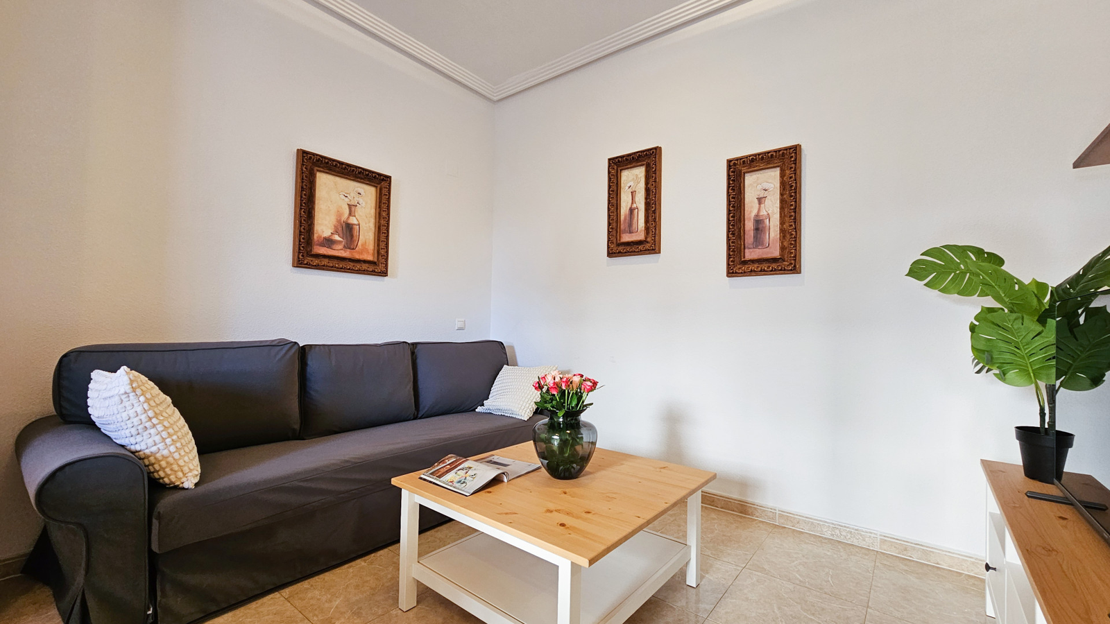 photo of Villa or house on Plaça Torres Pp 11, 51, 03570 La Vila Joiosa, Alicante, Spain