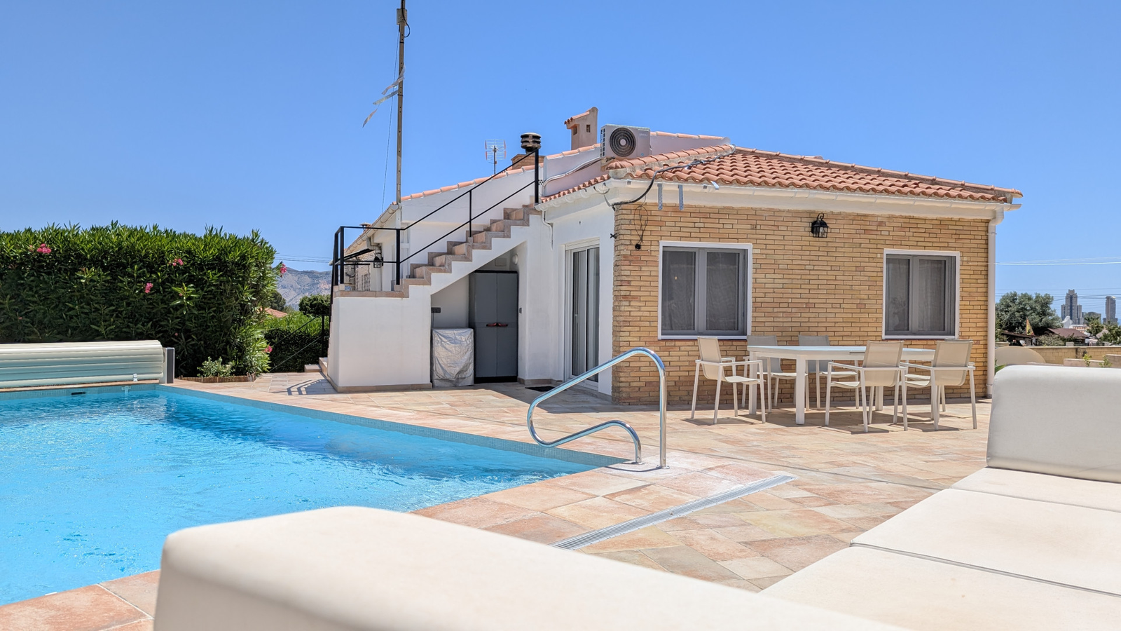 photo of Villa or house on Urb. Barrina Norte, 17, 03502 Benidorm, Alicante, Spain