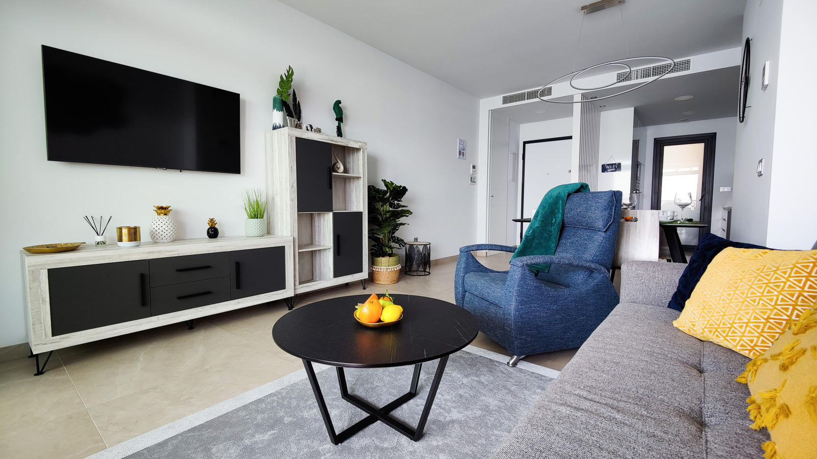 photo of Apartments on Av. de la Armada Española, 18, 03502 Benidorm, Alicante, Spain