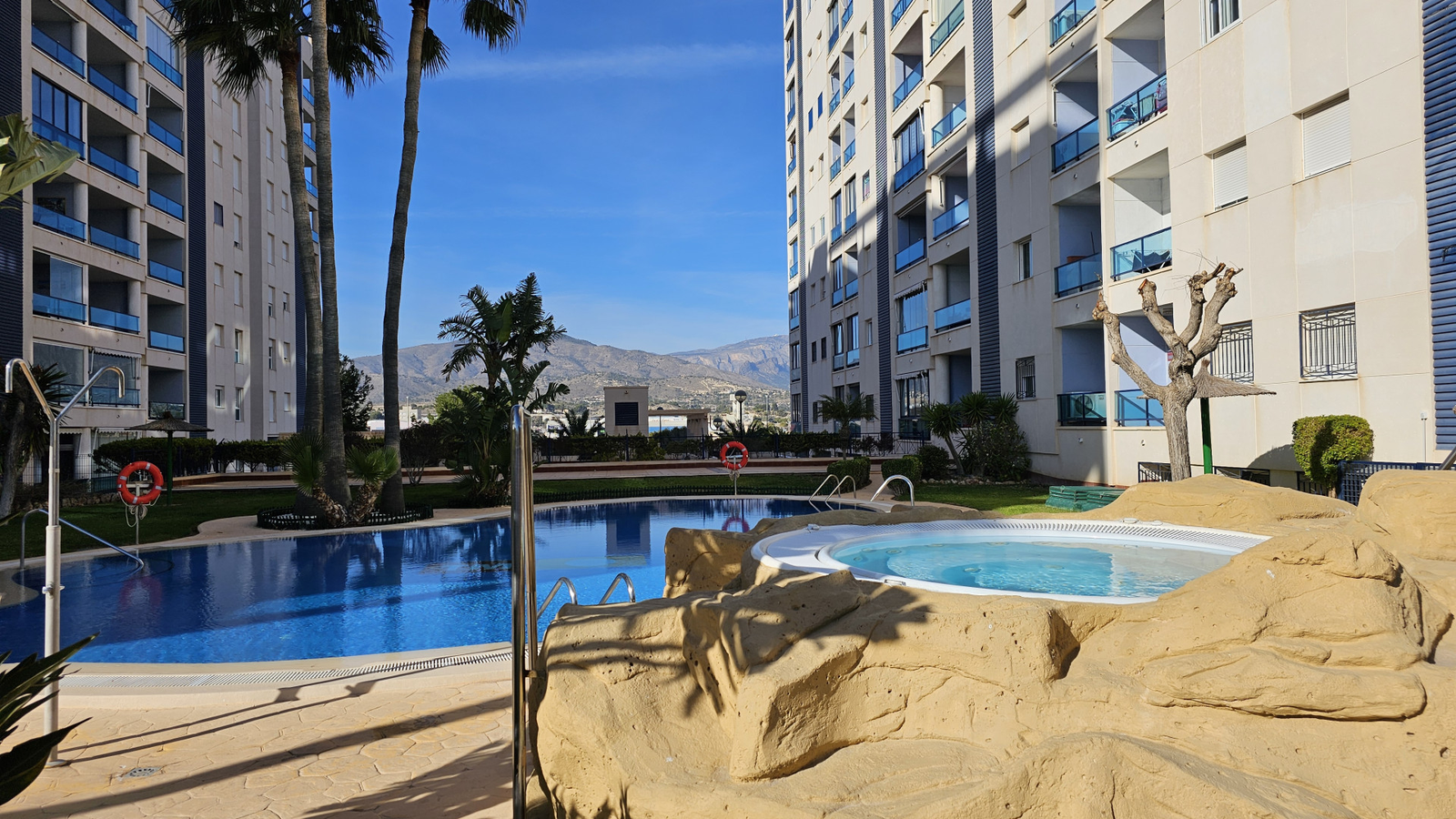 photo of Villa or house on Plaça Torres Pp 11, 51, 03570 La Vila Joiosa, Alicante, Spain