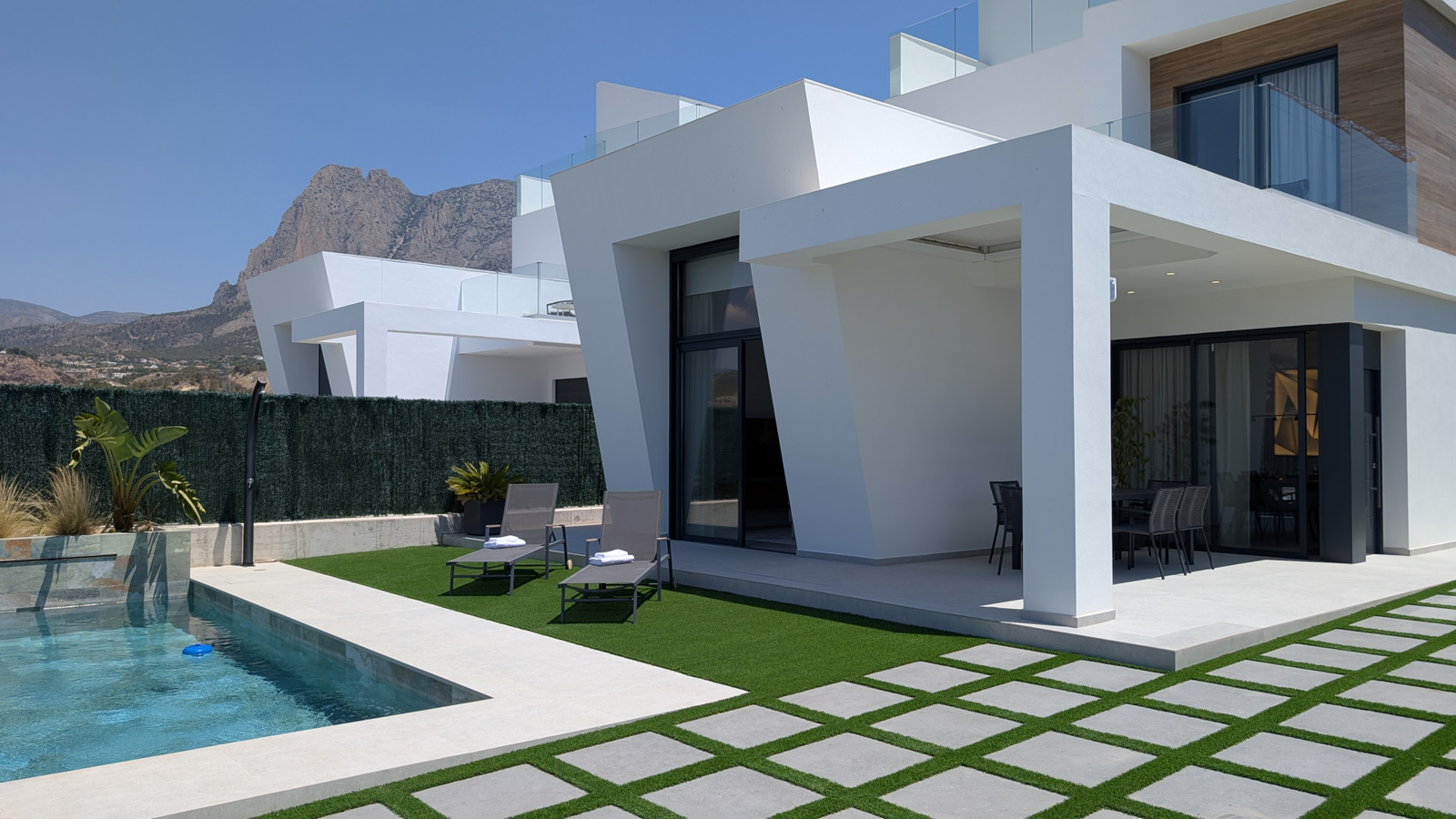 photo of Villa or house on Carrer de Tavernes, 9C, 03509, Alicante, Spain