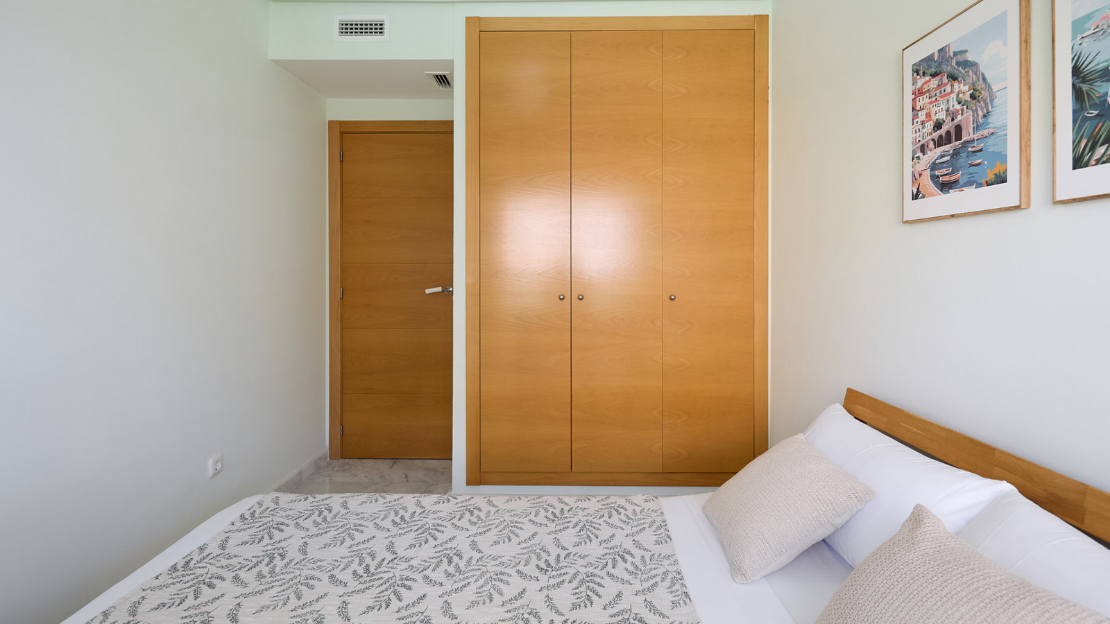 photo of Villa or house on Av. Mestral, 5, 03570 La Vila Joiosa, Alicante, Spain