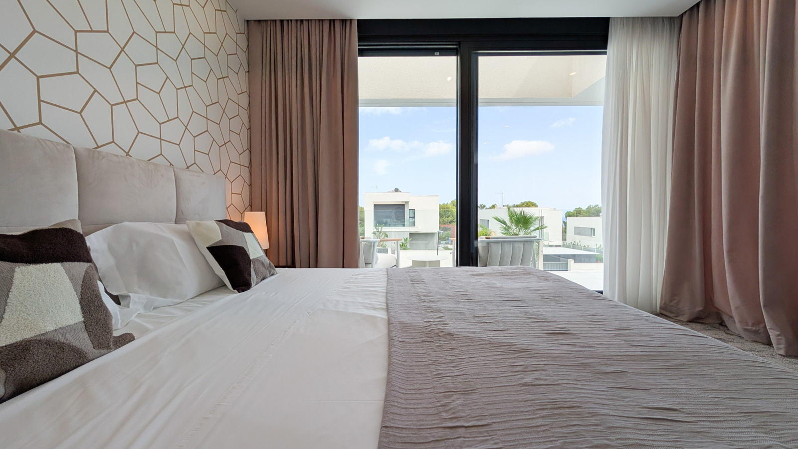 photo of Villa or house on C. París, 11, 03509 Finestrat, Alicante, Spain