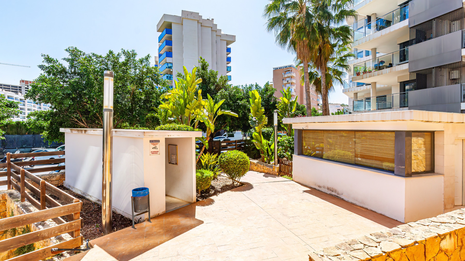 photo of Villa or house on Carrer Marinada, 16, 03570 Benidorm, Alicante, Spain