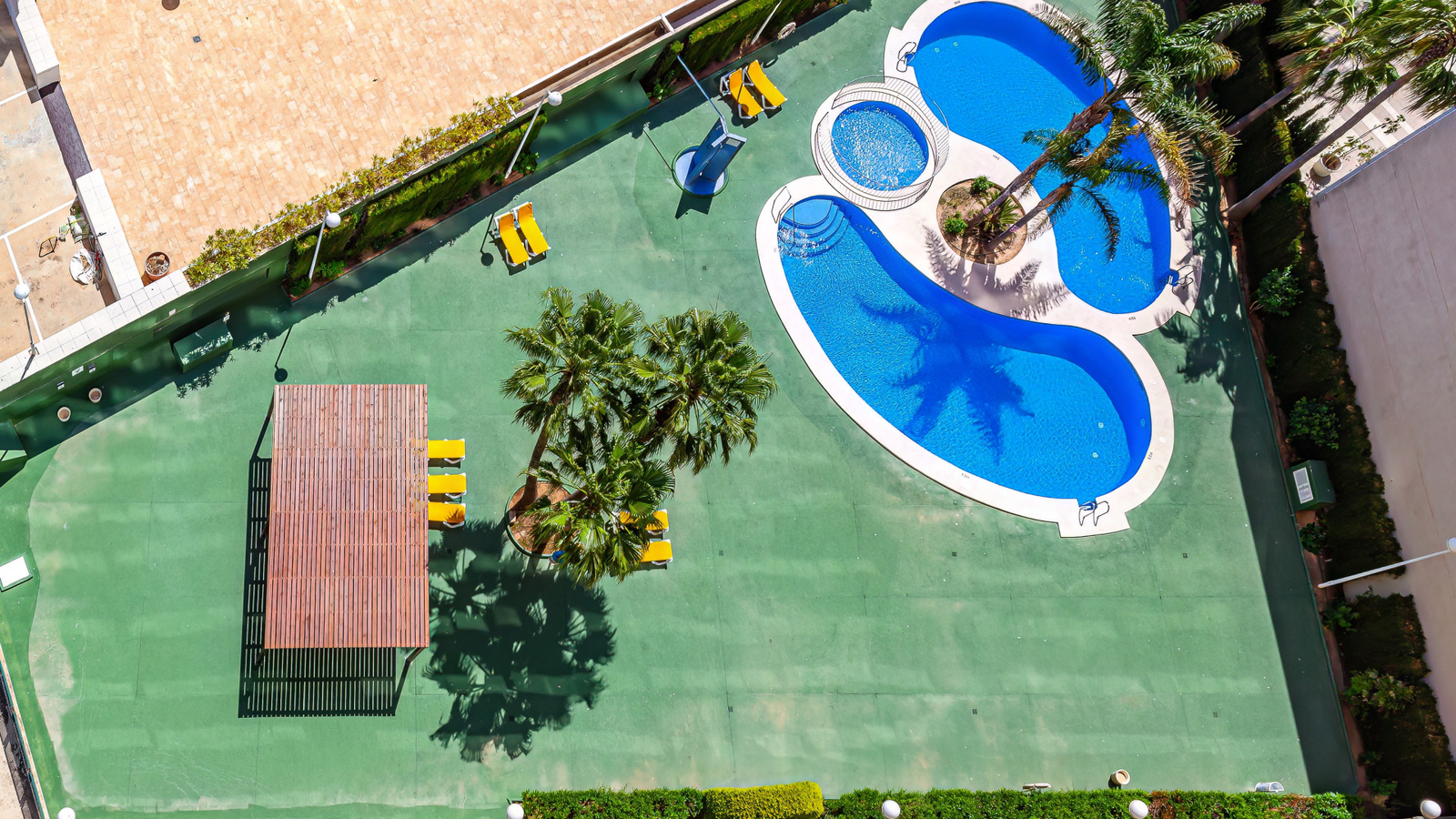 photo of Apartments on Av. Juan Carlos I, 59, 03727 Jalón, Alicante, Spain