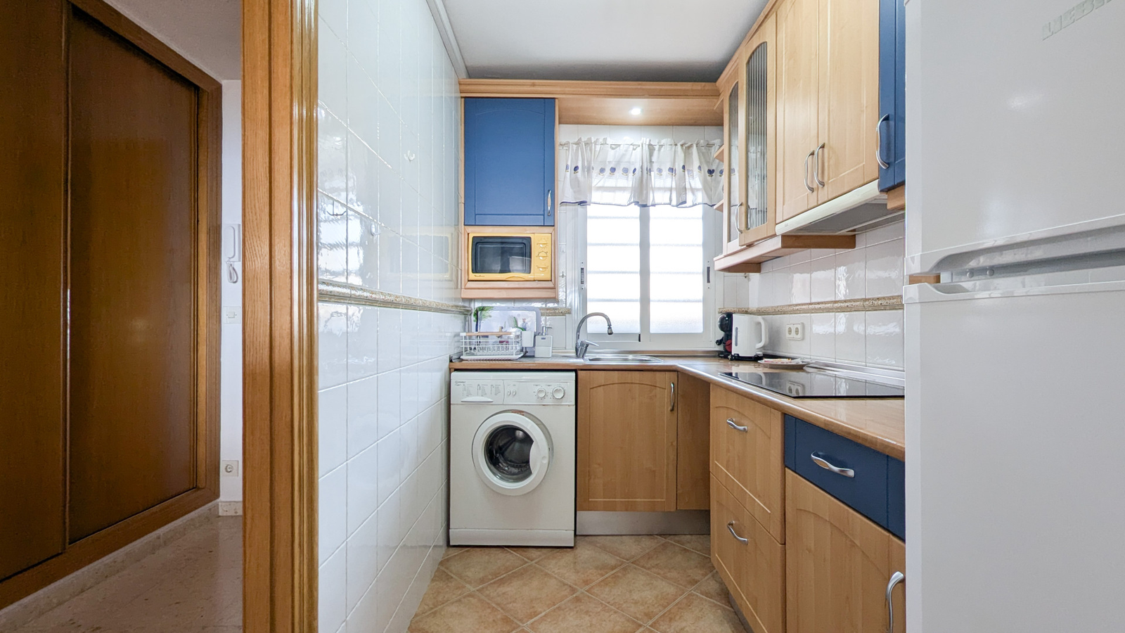 photo of Apartments on C/ L'Alfas del Pi, 8, 03502 Benidorm, Alicante, Spain