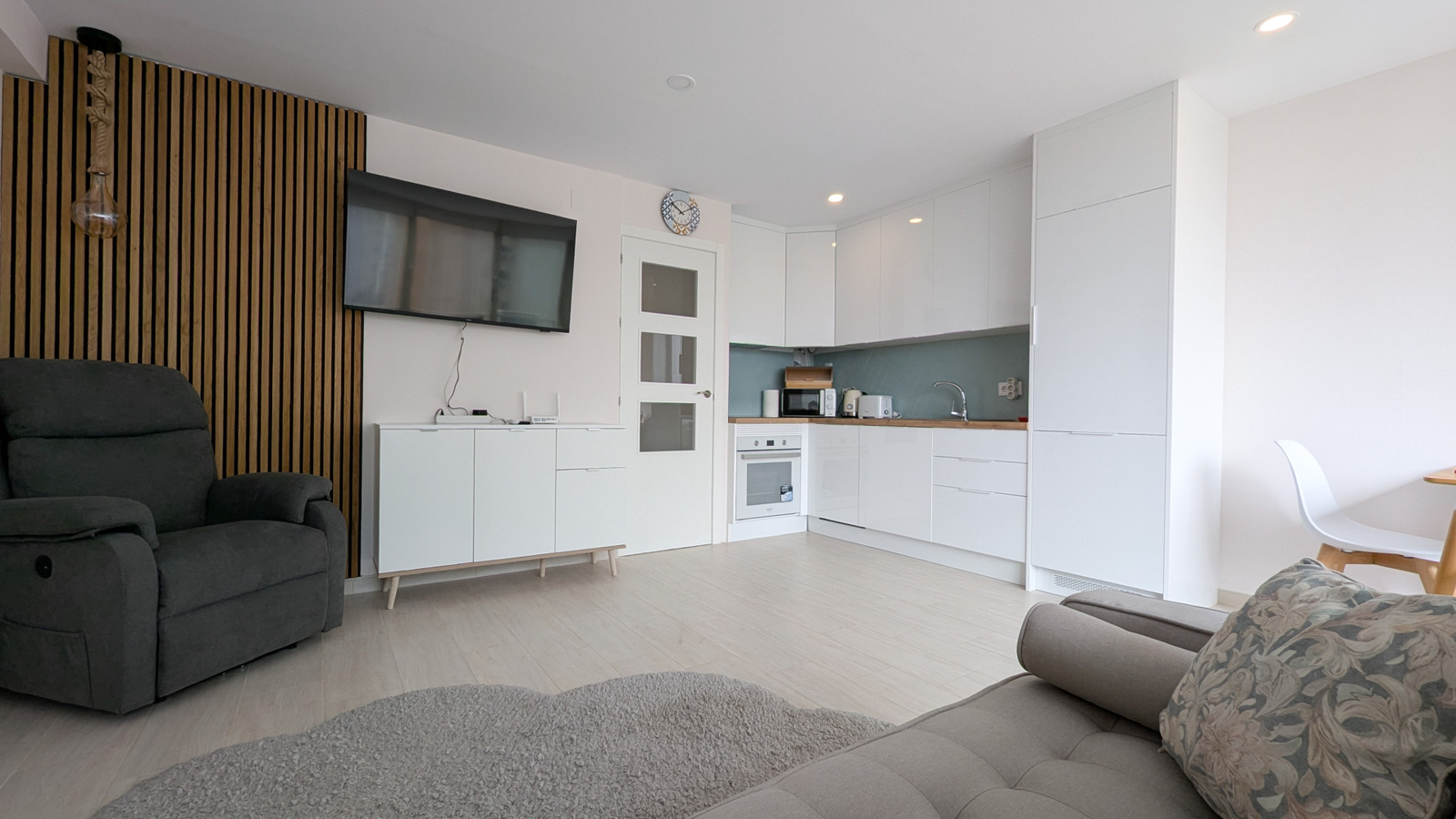 photo of Apartments on Pg. del Mar, 19, 03509 Finestrat, Alicante, Spain