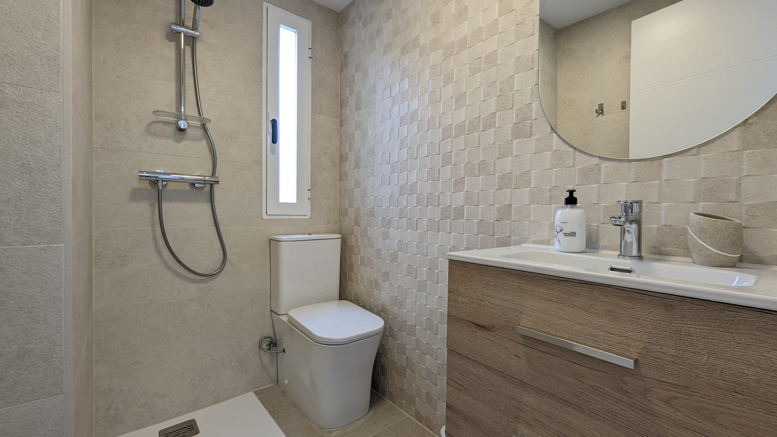 photo of Apartments on Carrer de Dénia, 16, 03502 Benidorm, Alicante, Spain