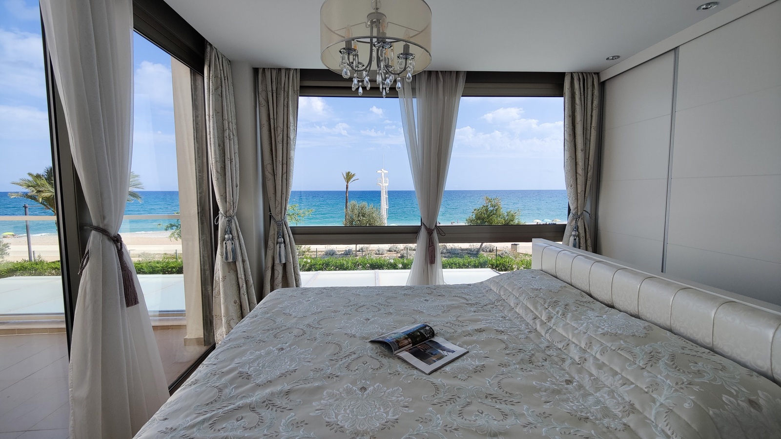photo of Villa or house on Partida Paraíso, 43, 03570 Villajoyosa, Alicante, Spain