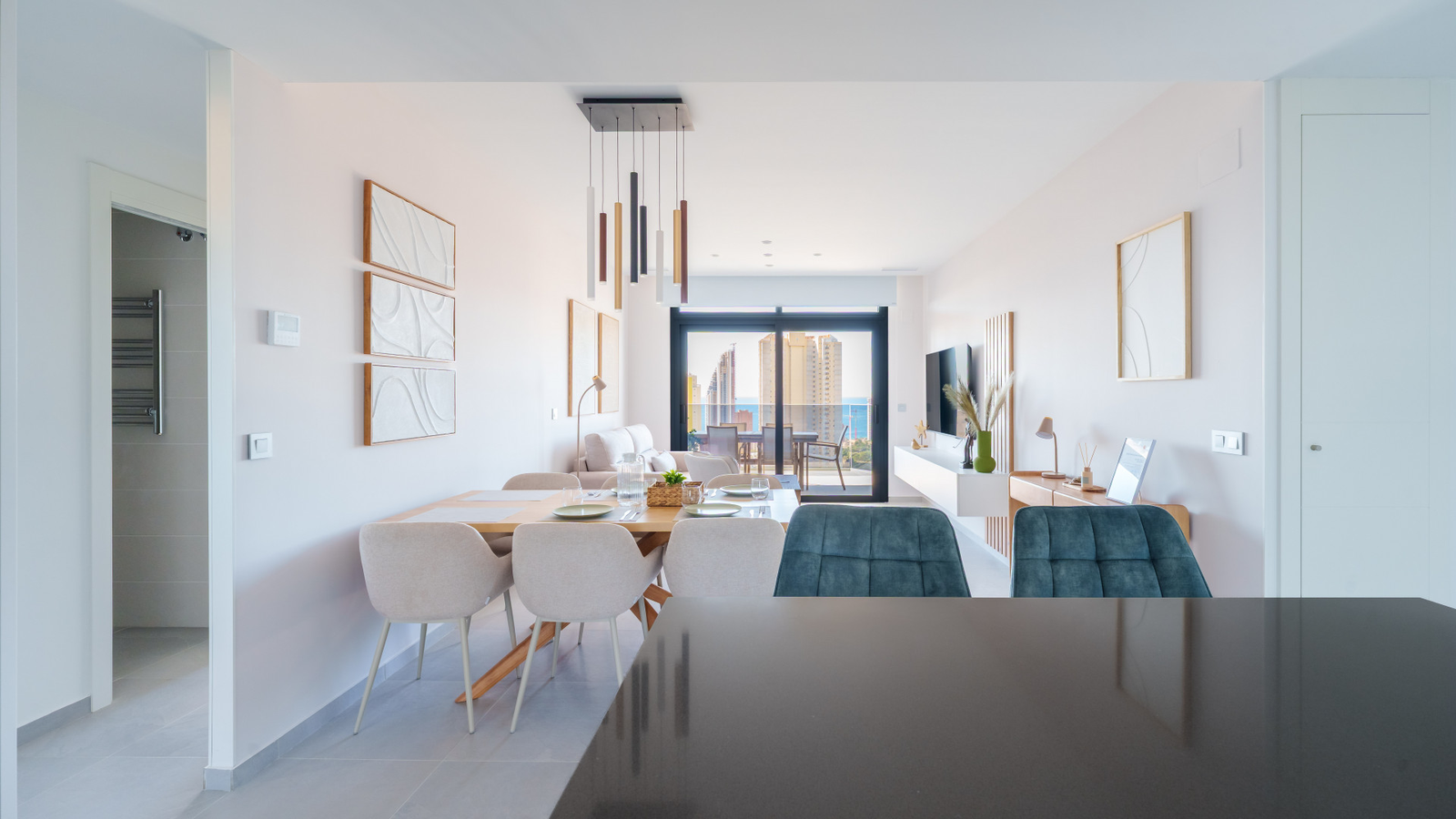 photo of Apartments on Calle Pdte. Adolfo Suárez, 14, 03502 Benidorm, Alicante, Spain