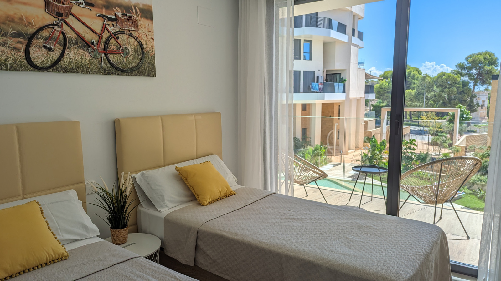photo of Villa or house on Partida Torres Nte., 21, 03570 Villajoyosa, Alicante, Spain