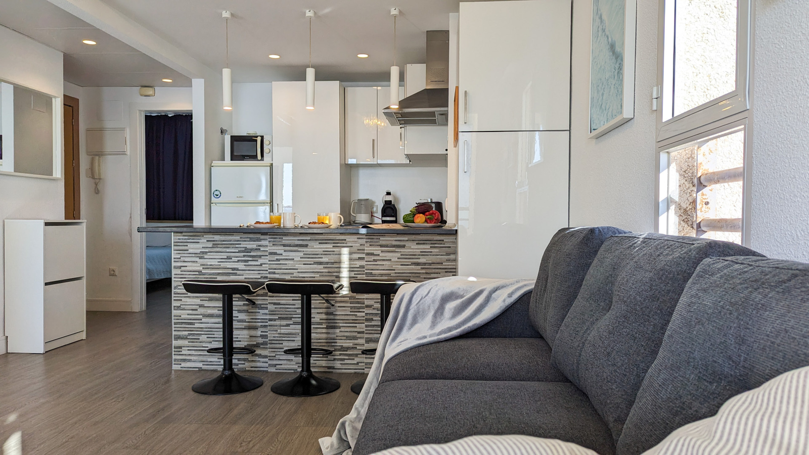 photo of Apartments on C. de Bonn, 4, 03503 Benidorm, Alicante, Spain