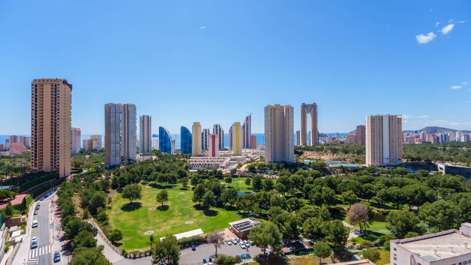 photo of Apartments on Calle Pdte. Adolfo Suárez, 14, 03502 Benidorm, Alicante, Spain