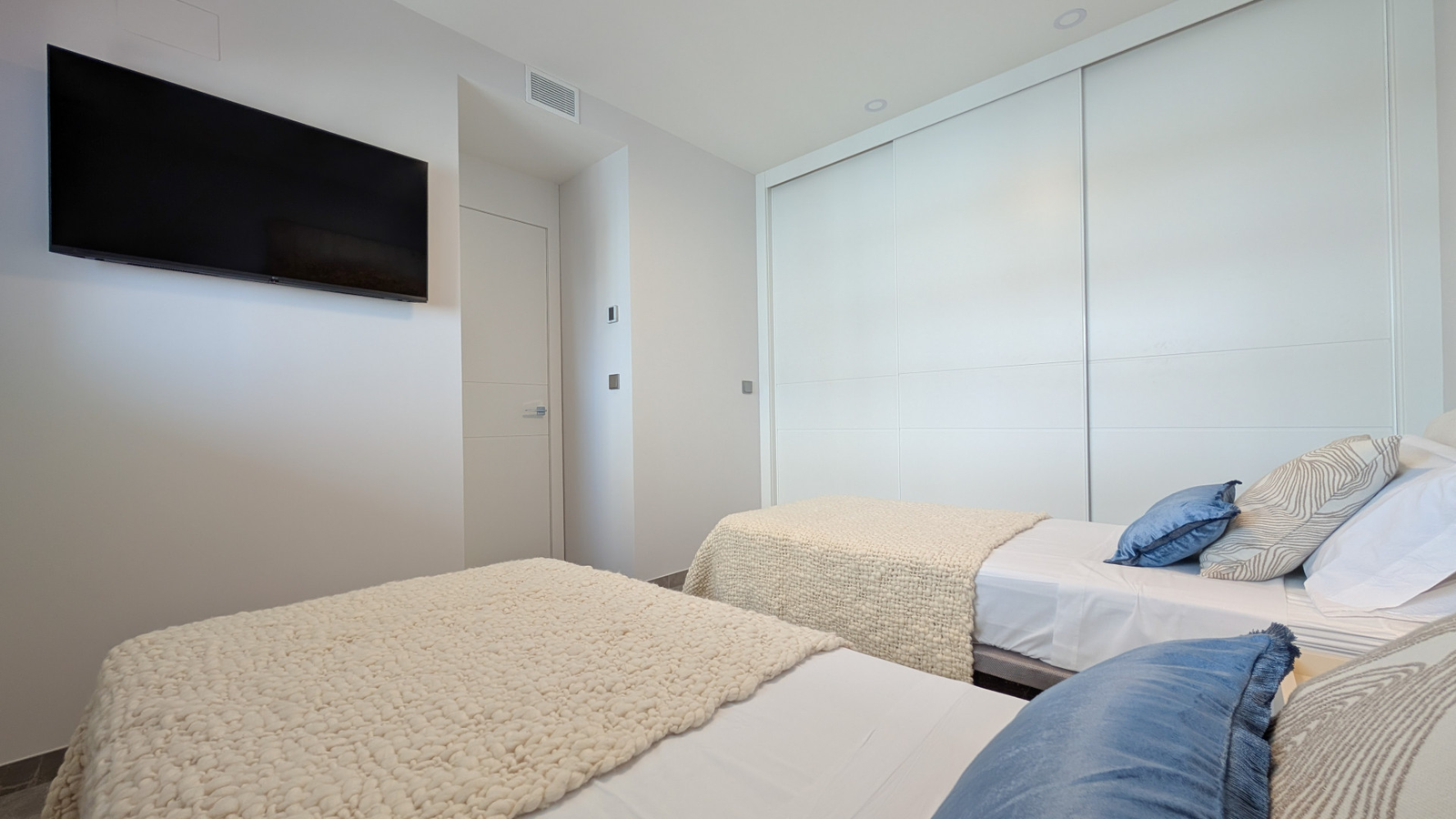 photo of Apartments on C. Brasil, 1, 03502 Benidorm, Alicante, Spain