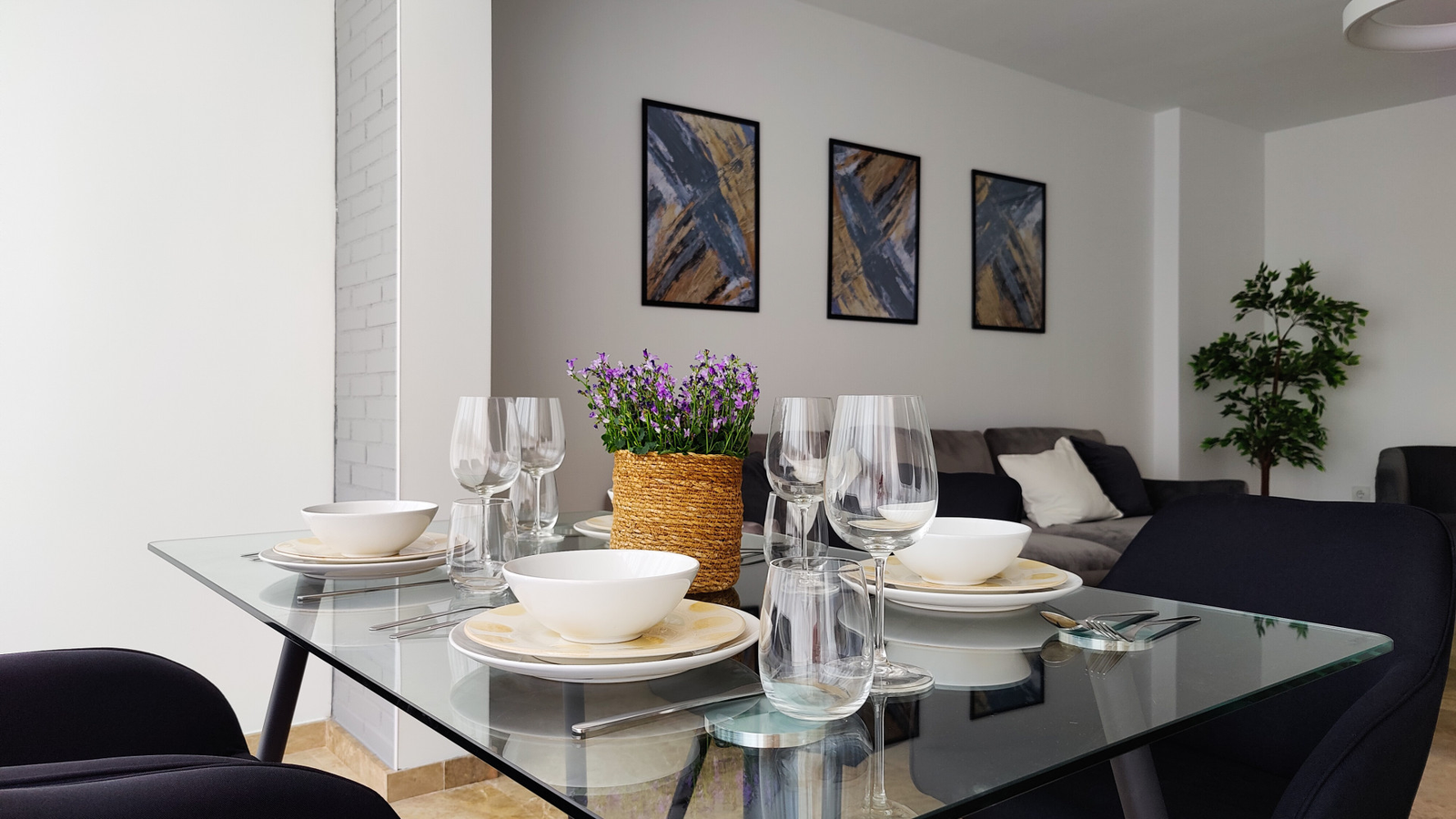 photo of Apartments on Carrer de la Torre les Maçanes, 1, 03502 Benidorm, Alicante, Spain