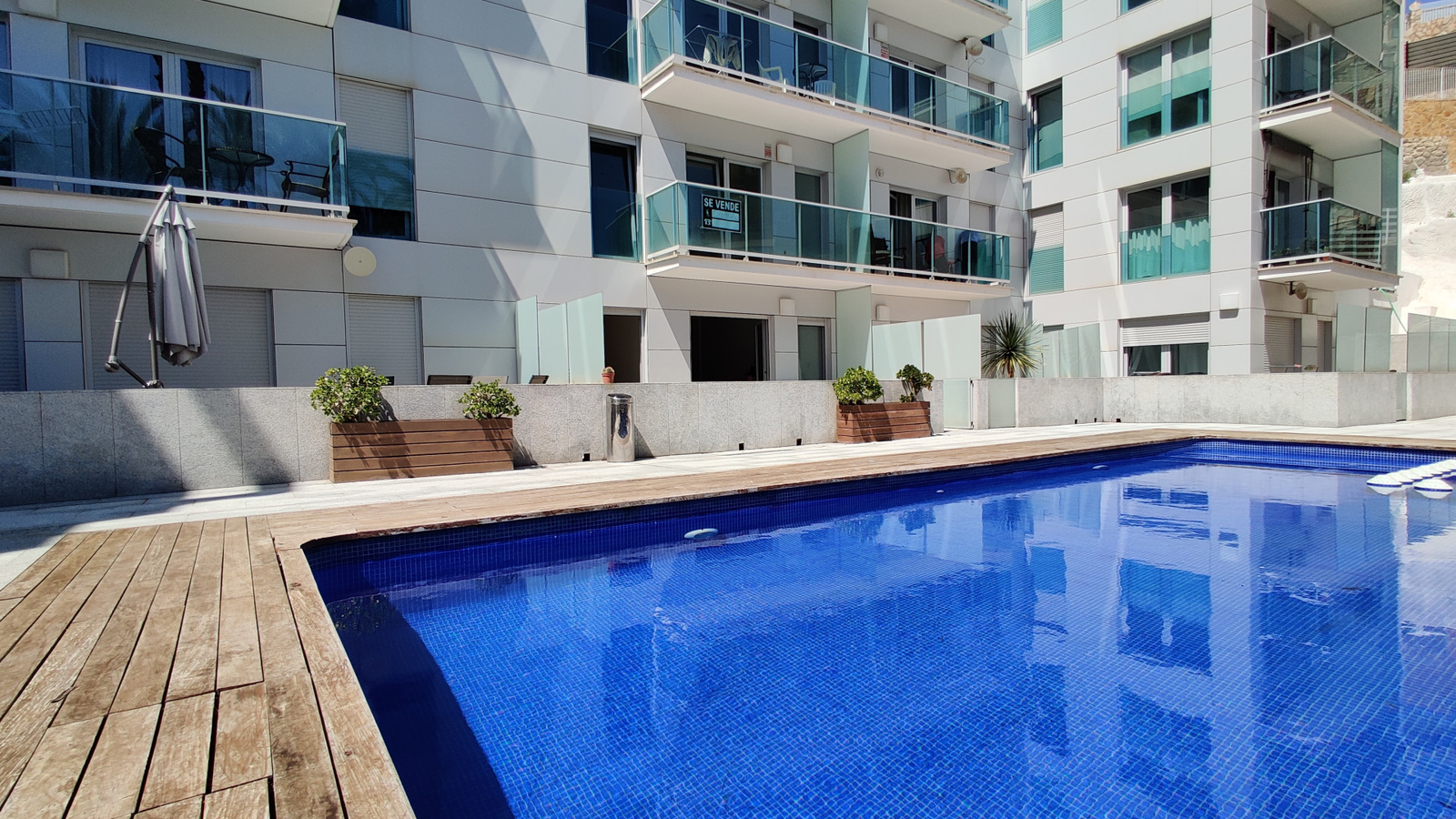 photo of Apartments on C. la Cala, 2, 03502 Benidorm, Alicante, Spain