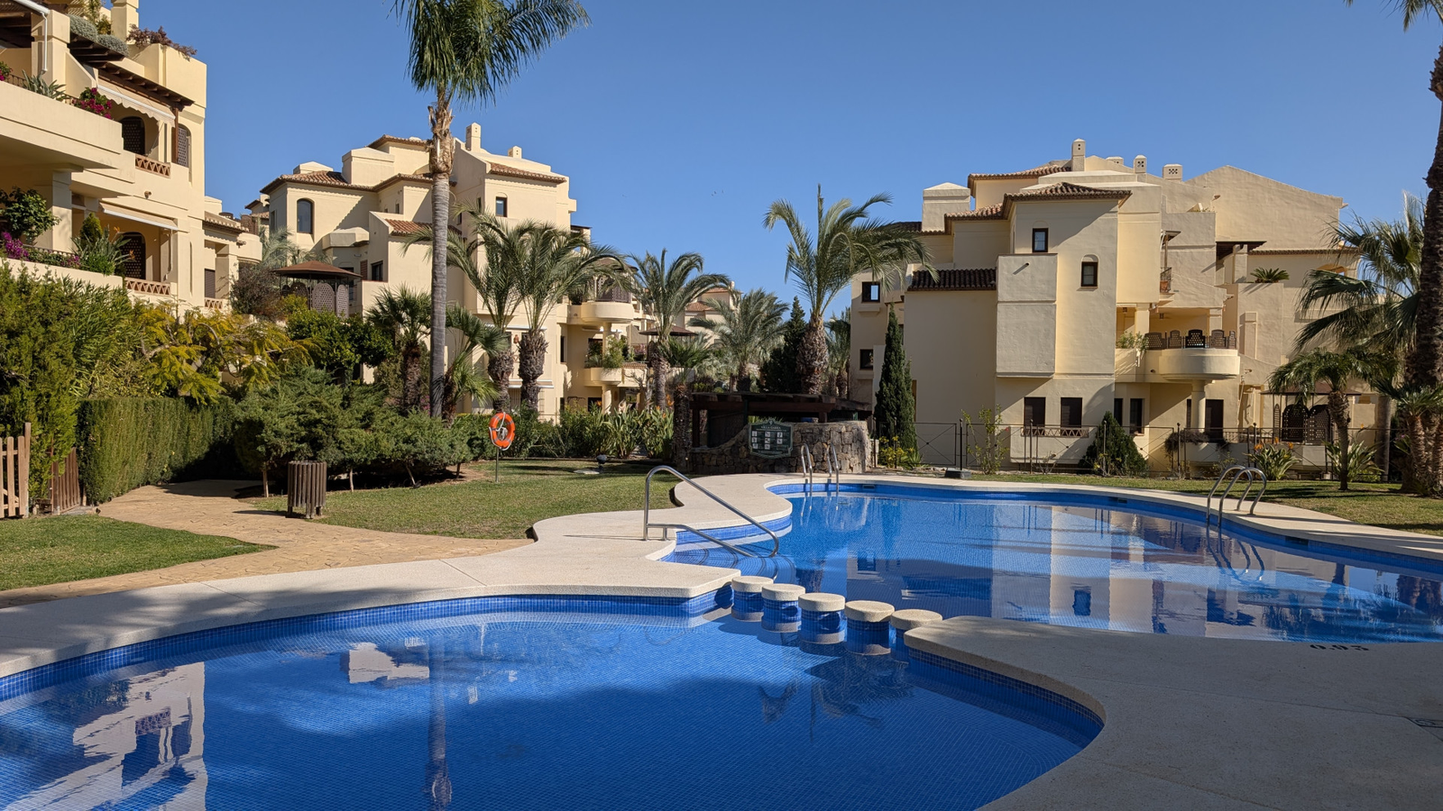 photo of Villa or house on Partida la Olla, 12, 03590 Altea, Alicante, Spain