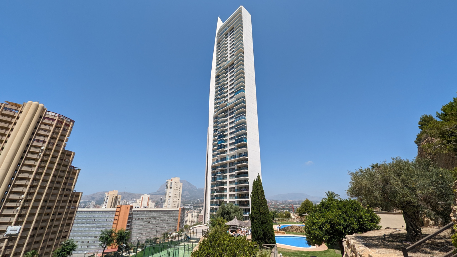 photo of Apartments on Torre Lúgano, C. de Viena, 8, 03503 Benidorm, Alicante, Spain