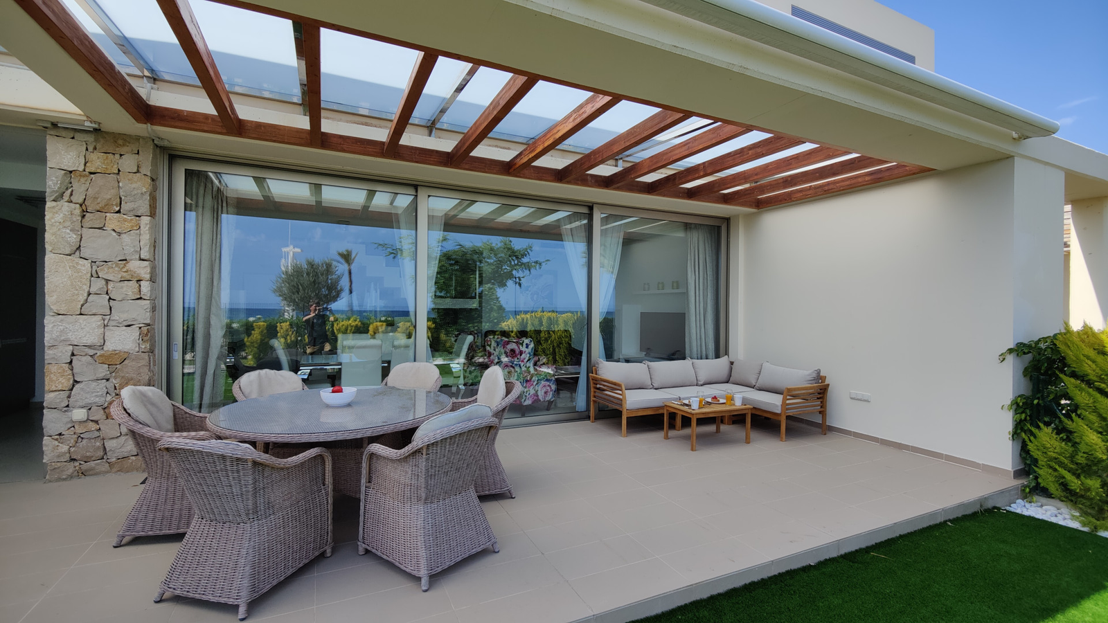 photo of Villa or house on Partida Paraíso, 43, 03570 Villajoyosa, Alicante, Spain