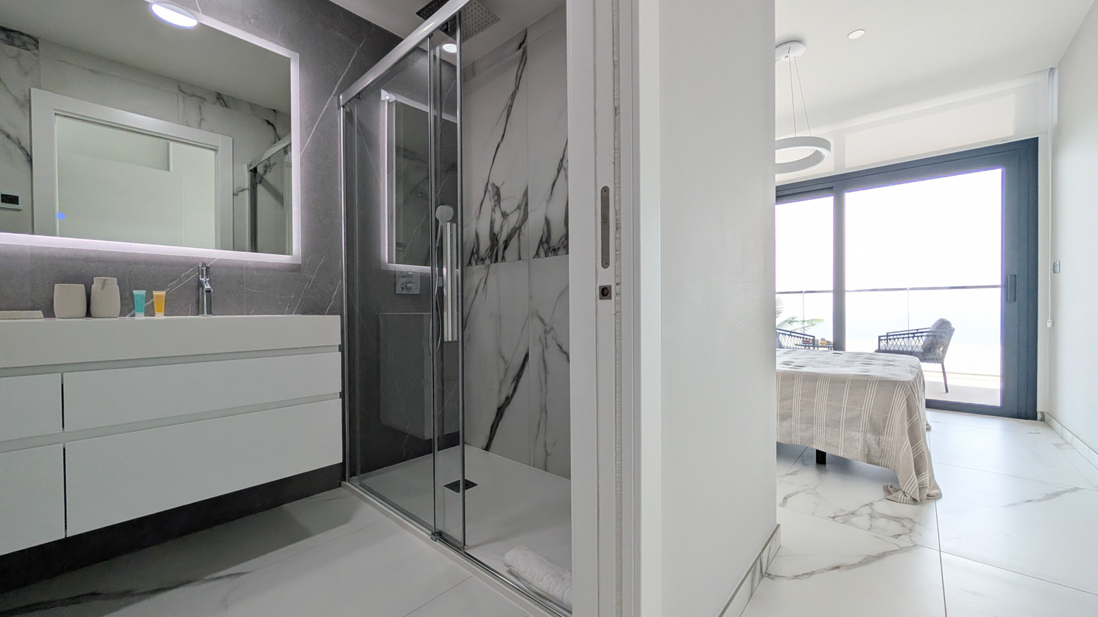 photo of Apartments on C. Brasil, 1, 03502 Benidorm, Alicante, Spain