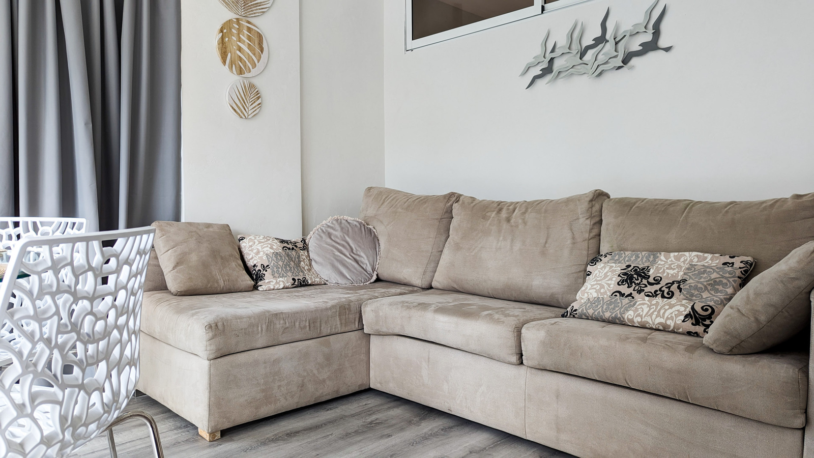 photo of Apartments on C. de Manila, 2, 03503 Benidorm, Alicante, Spain