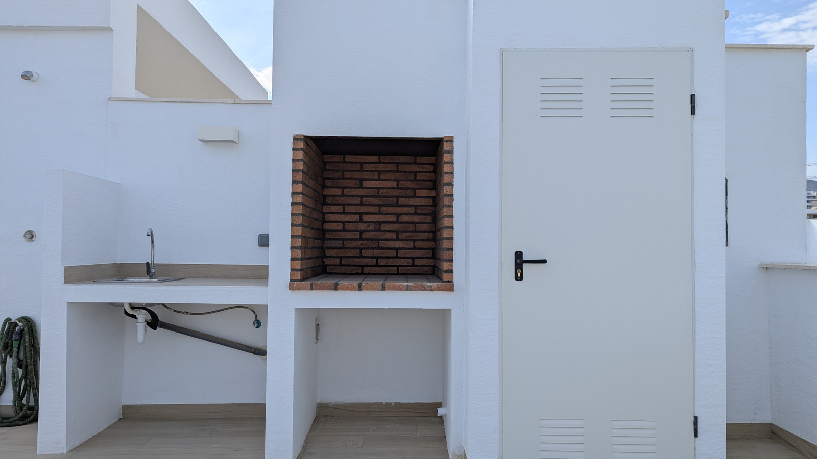 photo of Apartments on Carrer d'Equador, 5, 03509 Benidorm, Alicante, Spain