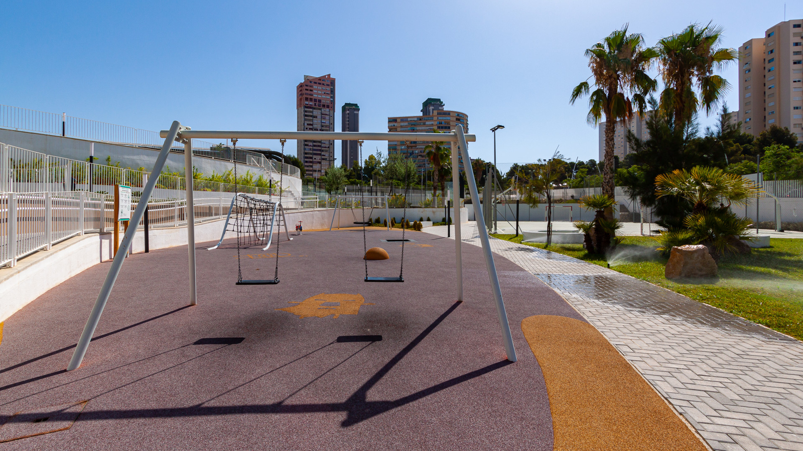photo of Apartments on Av. de Uruguay, 1, 03502 Benidorm, Alicante, Spain