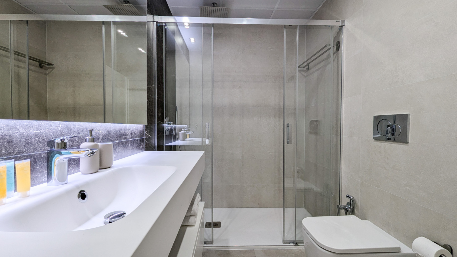 photo of Apartments on Av. República Argentina, 17, 03502 Benidorm, Alicante, Spain