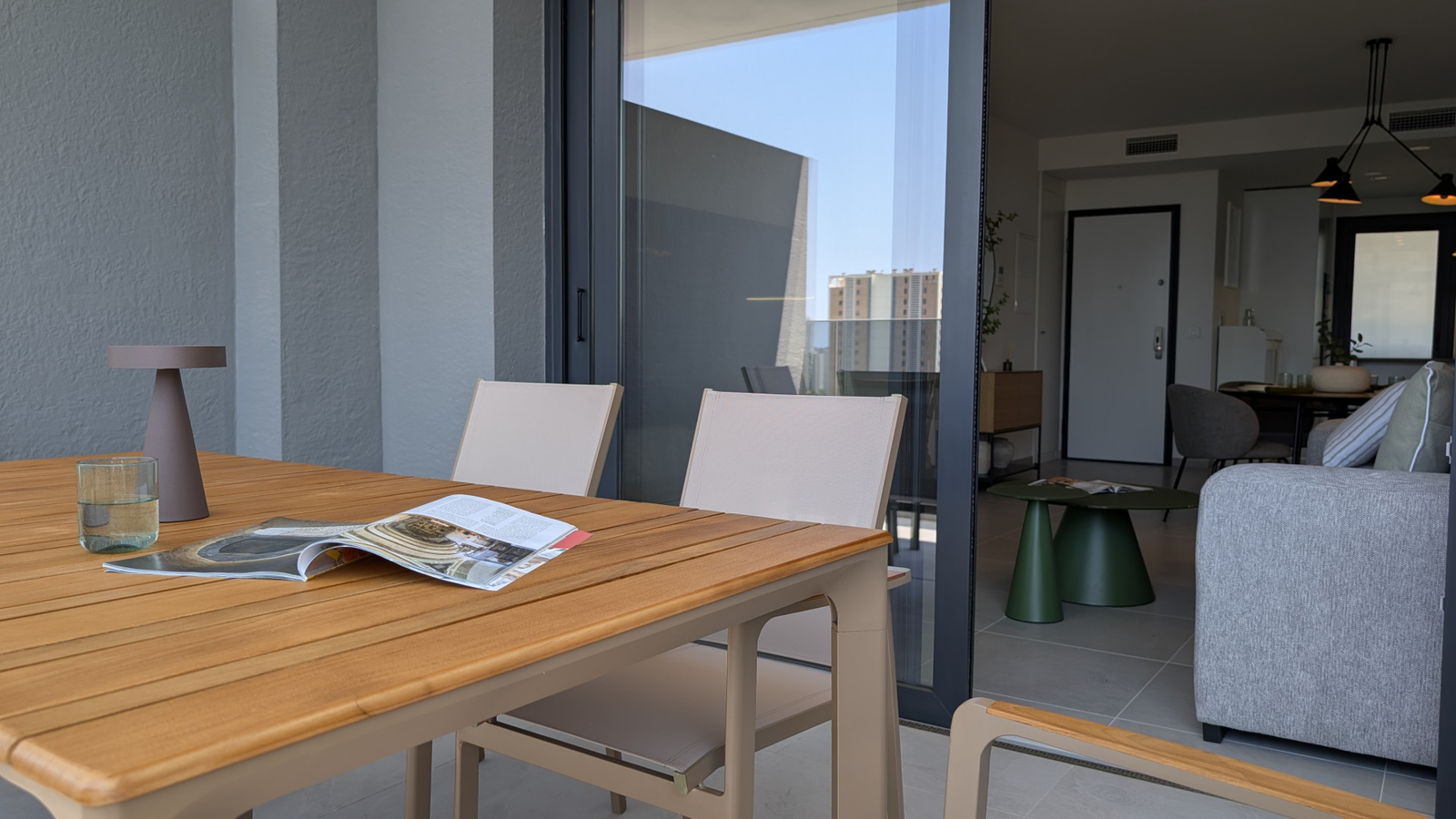 photo of Apartments on Calle Pdte. Adolfo Suárez, 14, 03502 Benidorm, Alicante, Spain