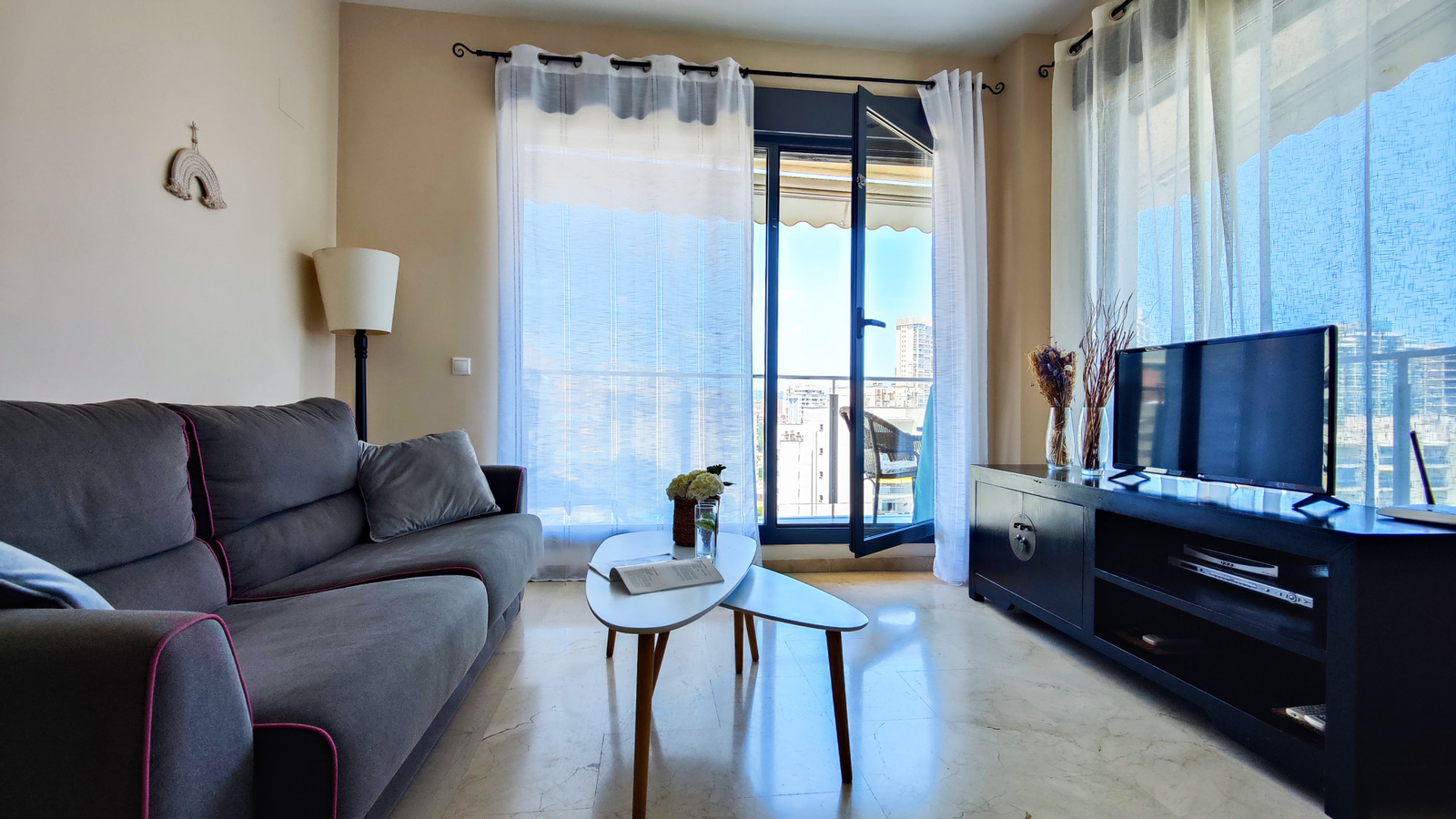 photo of Villa or house on Carrer Marinada, 16, 03570 Benidorm, Alicante, Spain