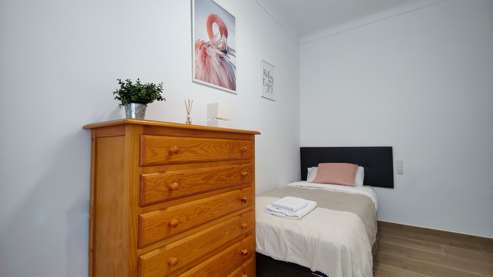 photo of Villa or house on Av. Vicente Llorca Alós, 34, 03502 Benidorm, Alicante, Spain