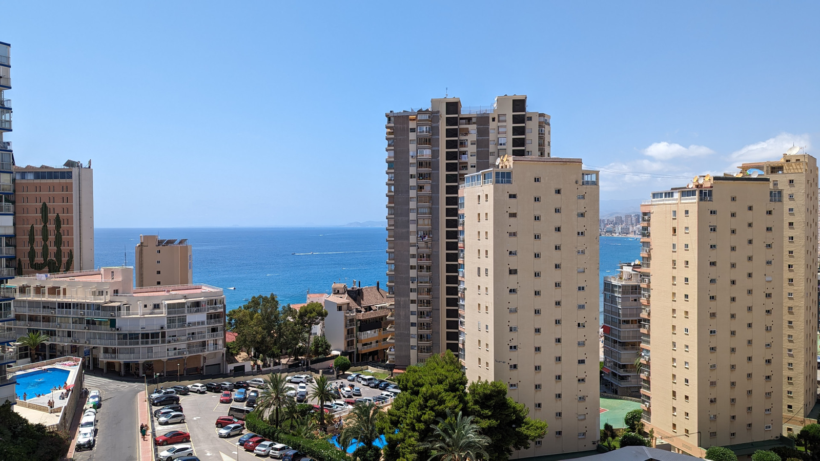 photo of Apartments on C. de Bonn, 4, 03503 Benidorm, Alicante, Spain