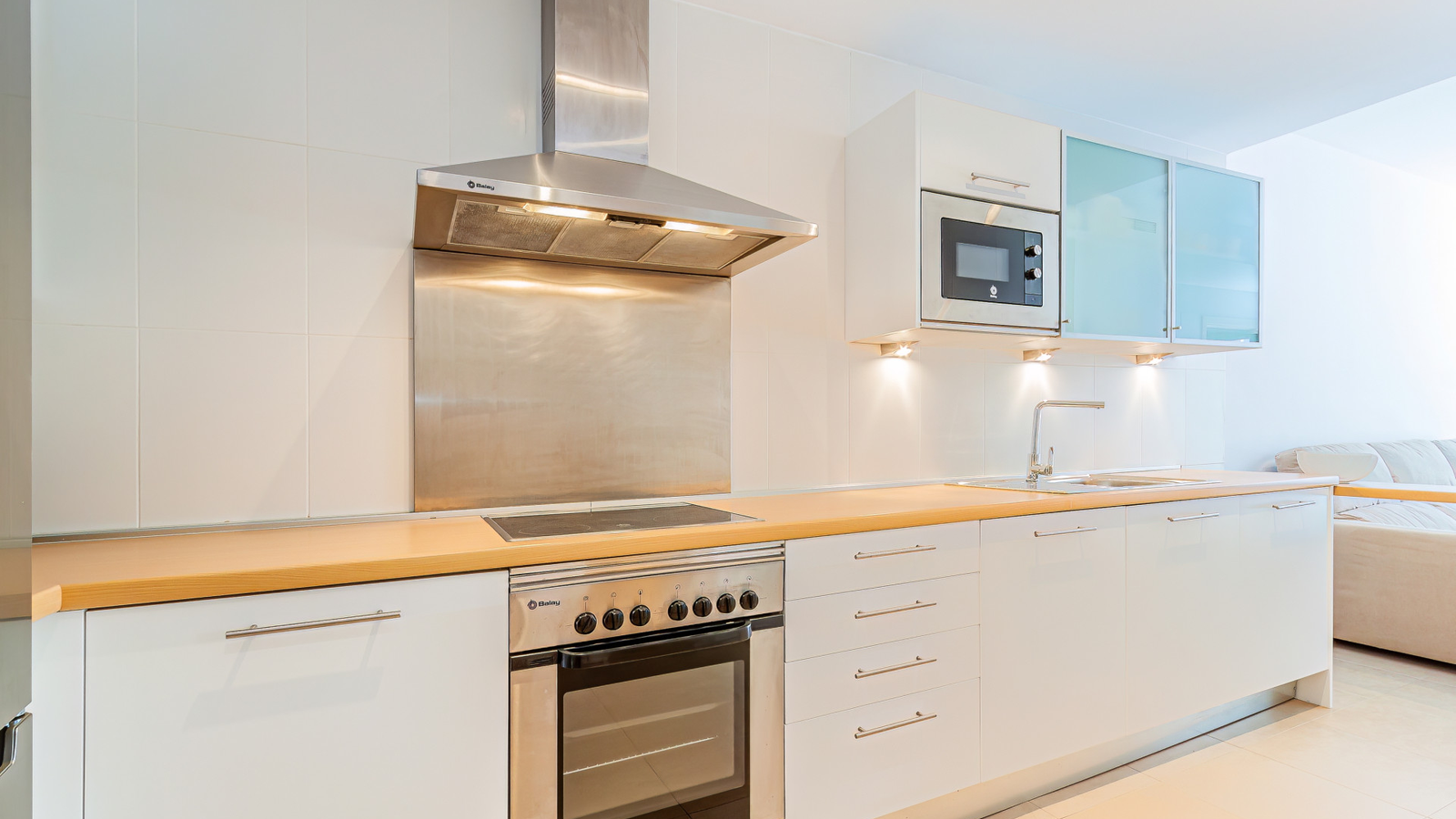 photo of Villa or house on Carrer Marinada, 16, 03570 Benidorm, Alicante, Spain