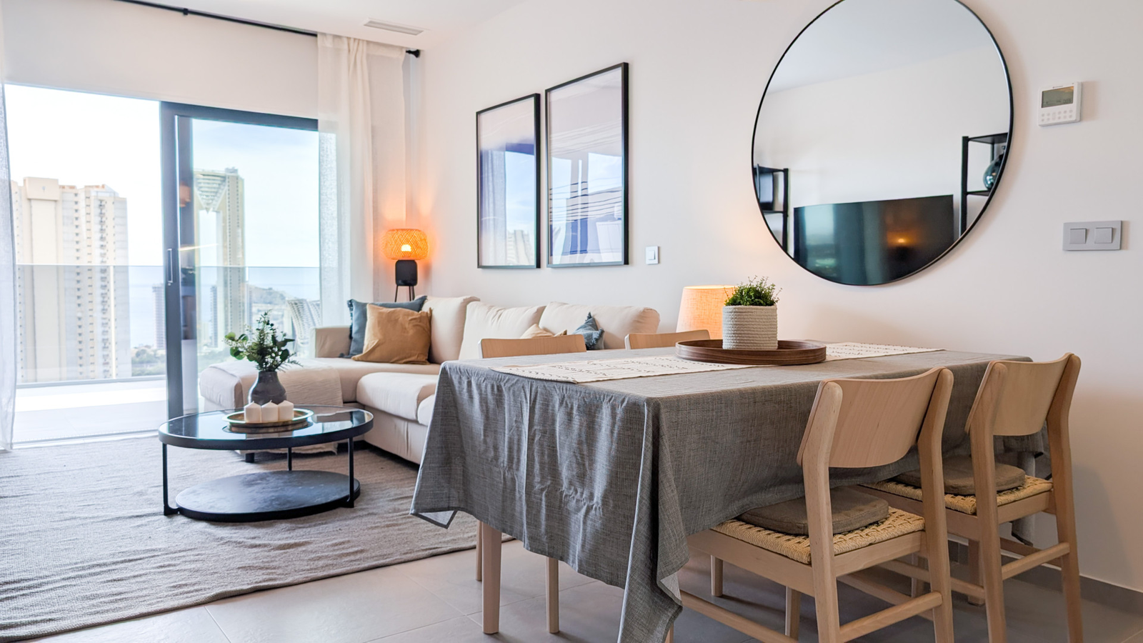 photo of Apartments on Calle Pdte. Adolfo Suárez, 14, 03502 Benidorm, Alicante, Spain