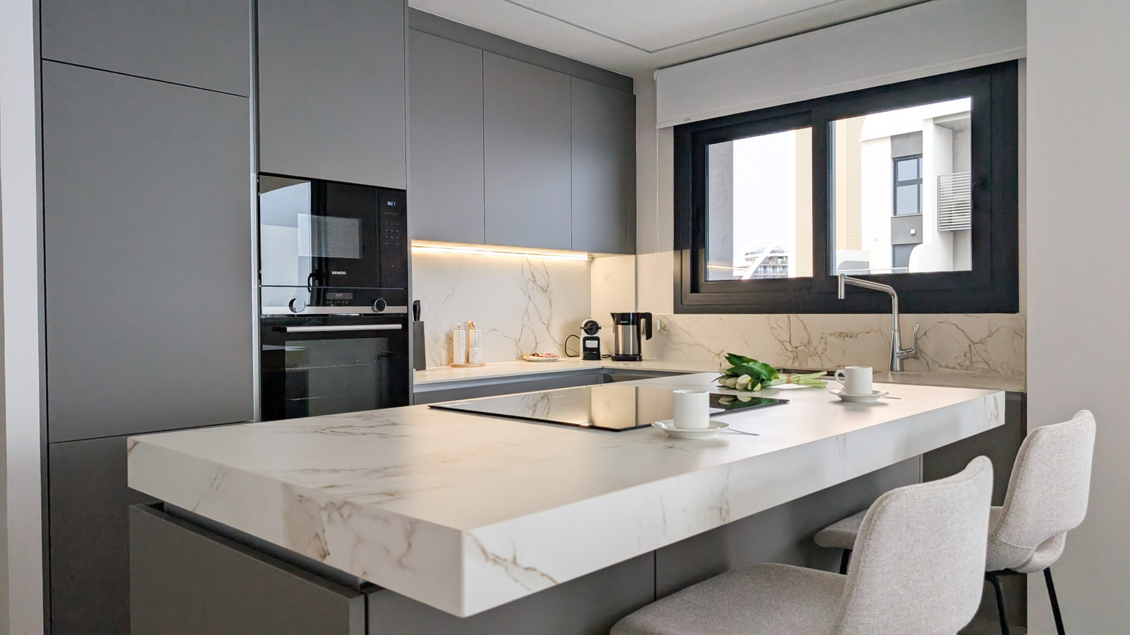 photo of Apartments on C. Brasil, 1, 03502 Benidorm, Alicante, Spain