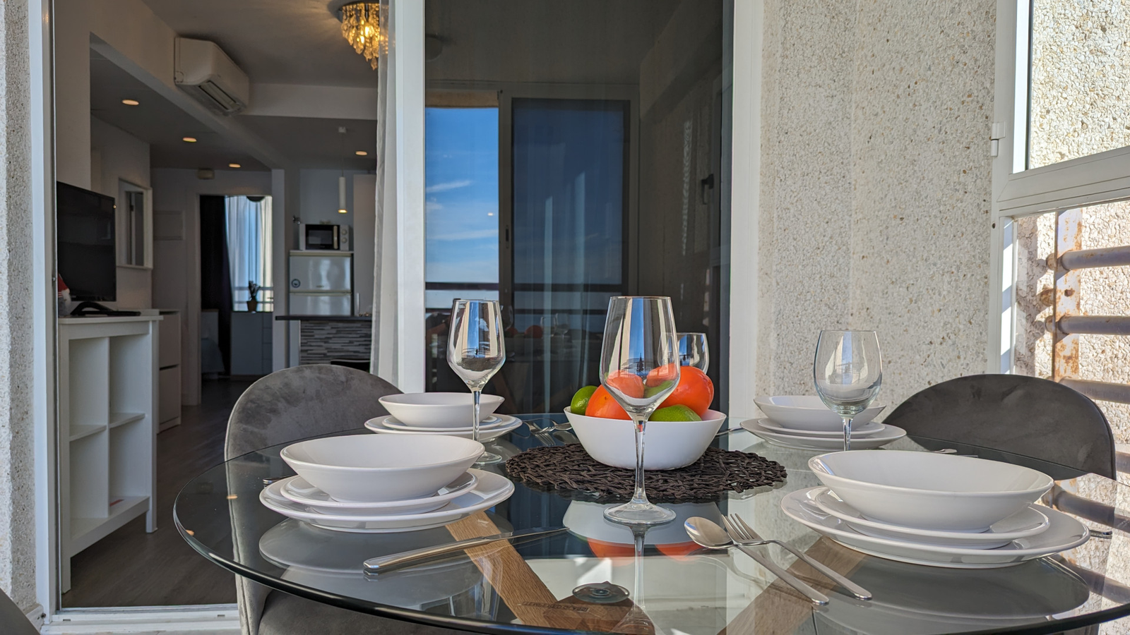 photo of Apartments on C. de Bonn, 4, 03503 Benidorm, Alicante, Spain
