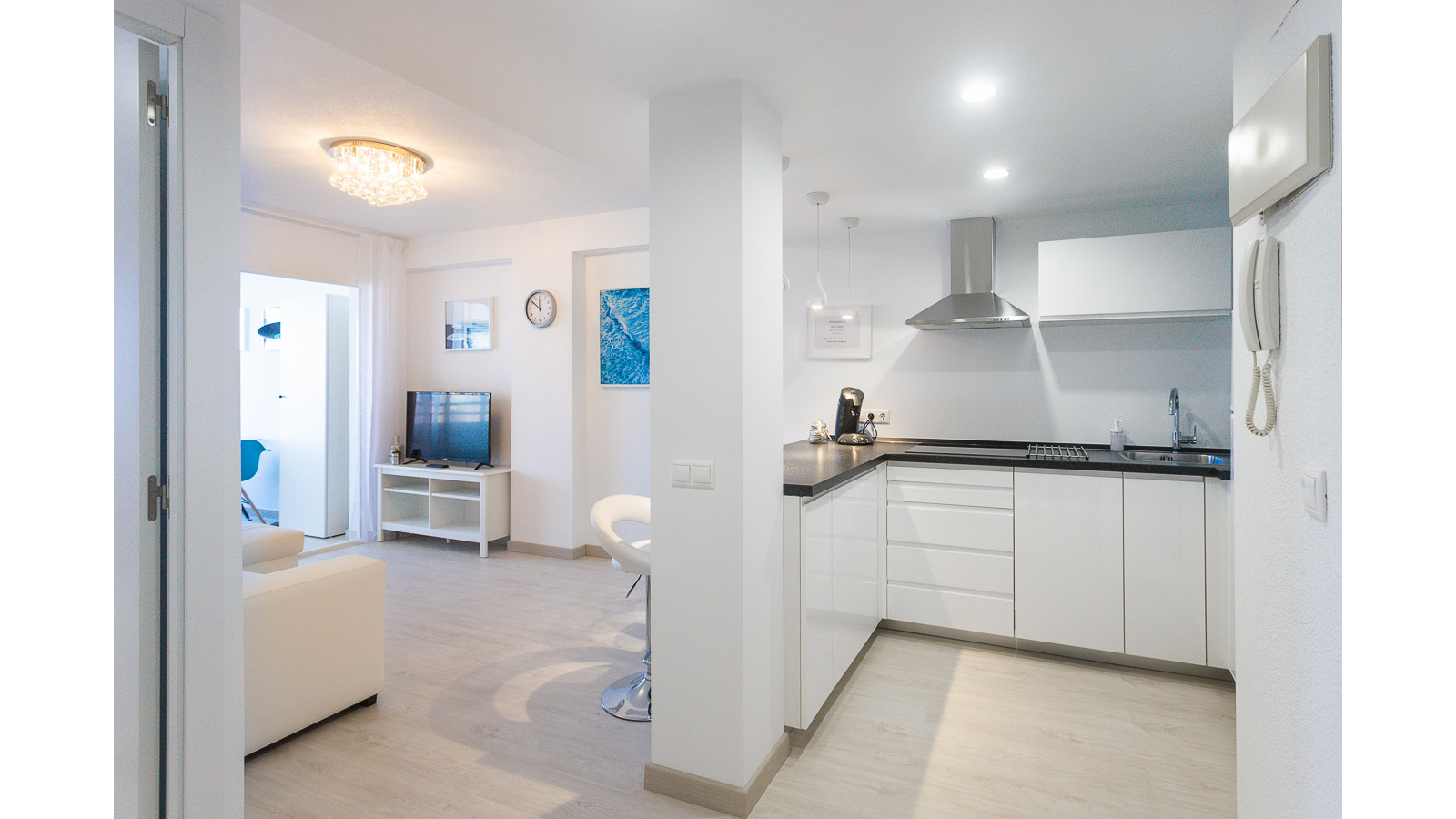 photo of Apartments on C. de Bonn, 4, 03503 Benidorm, Alicante, Spain