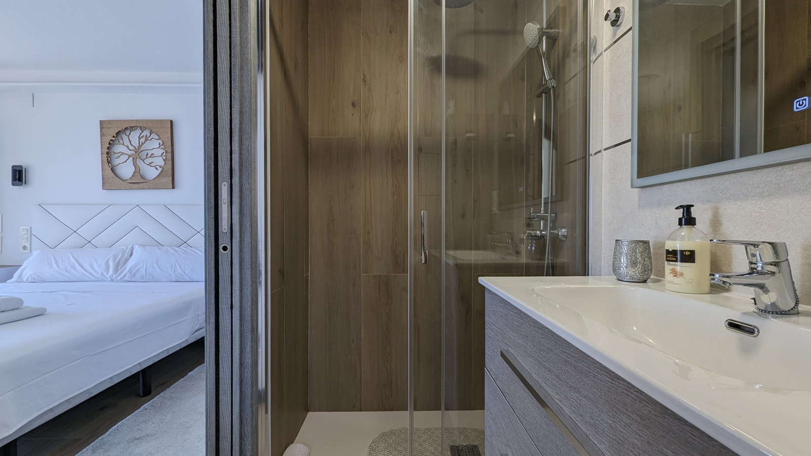 photo of Apartments on Av. Ametlla de Mar, 1, 03503 Benidorm, Alicante, Spain