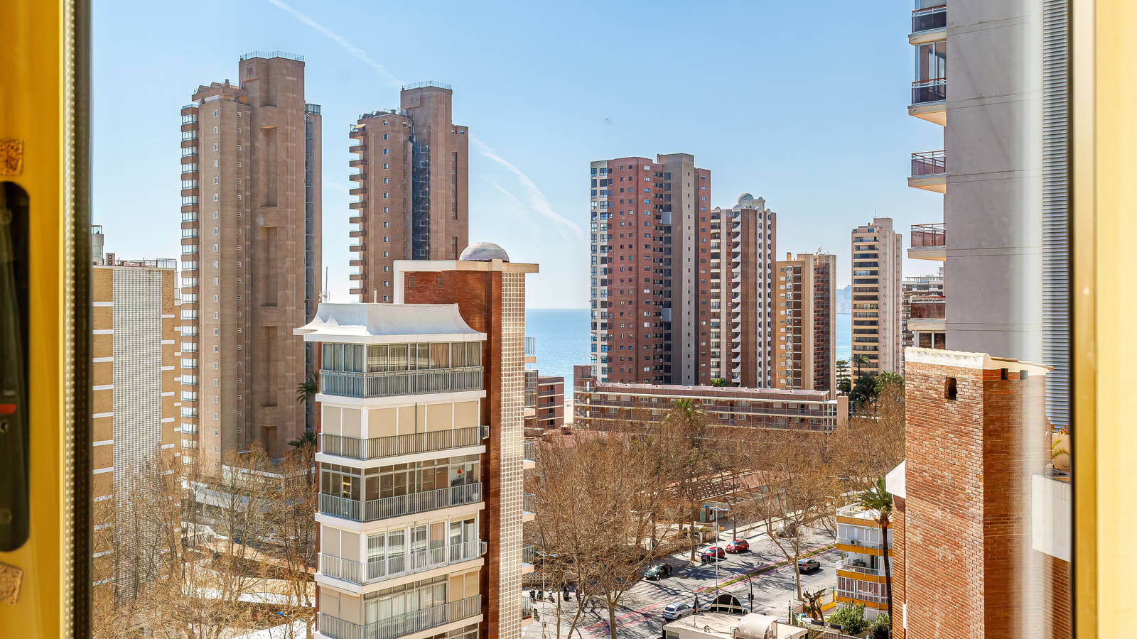 photo of Apartments on Playa de Levante, C. Gerona, 30, 03503 Benidorm, Alicante, Spain
