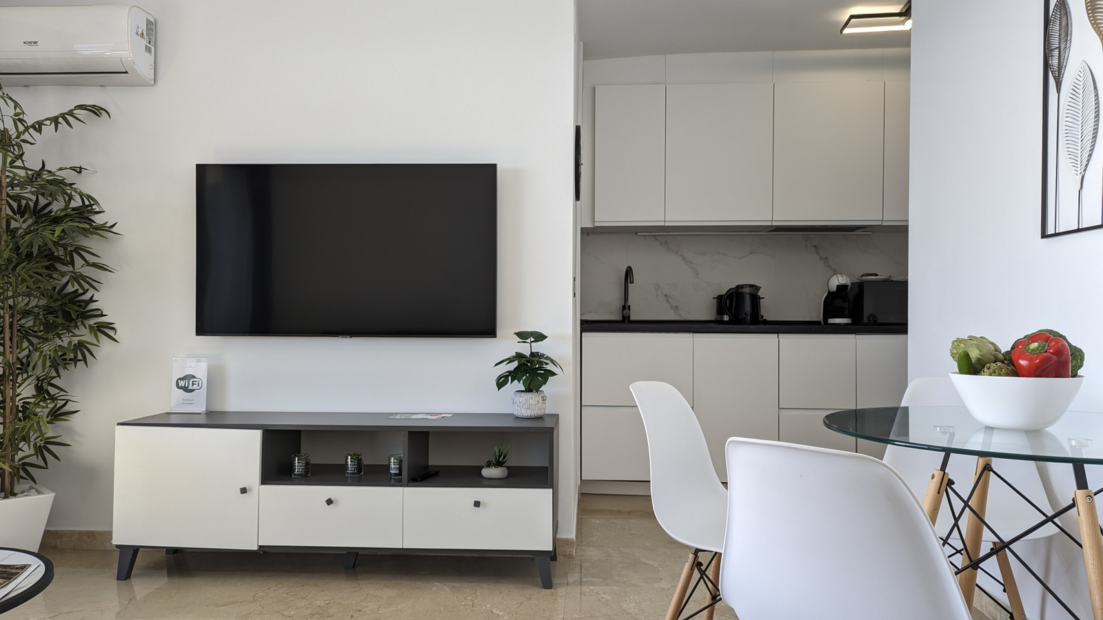 photo of Apartments on Av. de Madrid, 5, 03503 Benidorm, Alicante, Spain